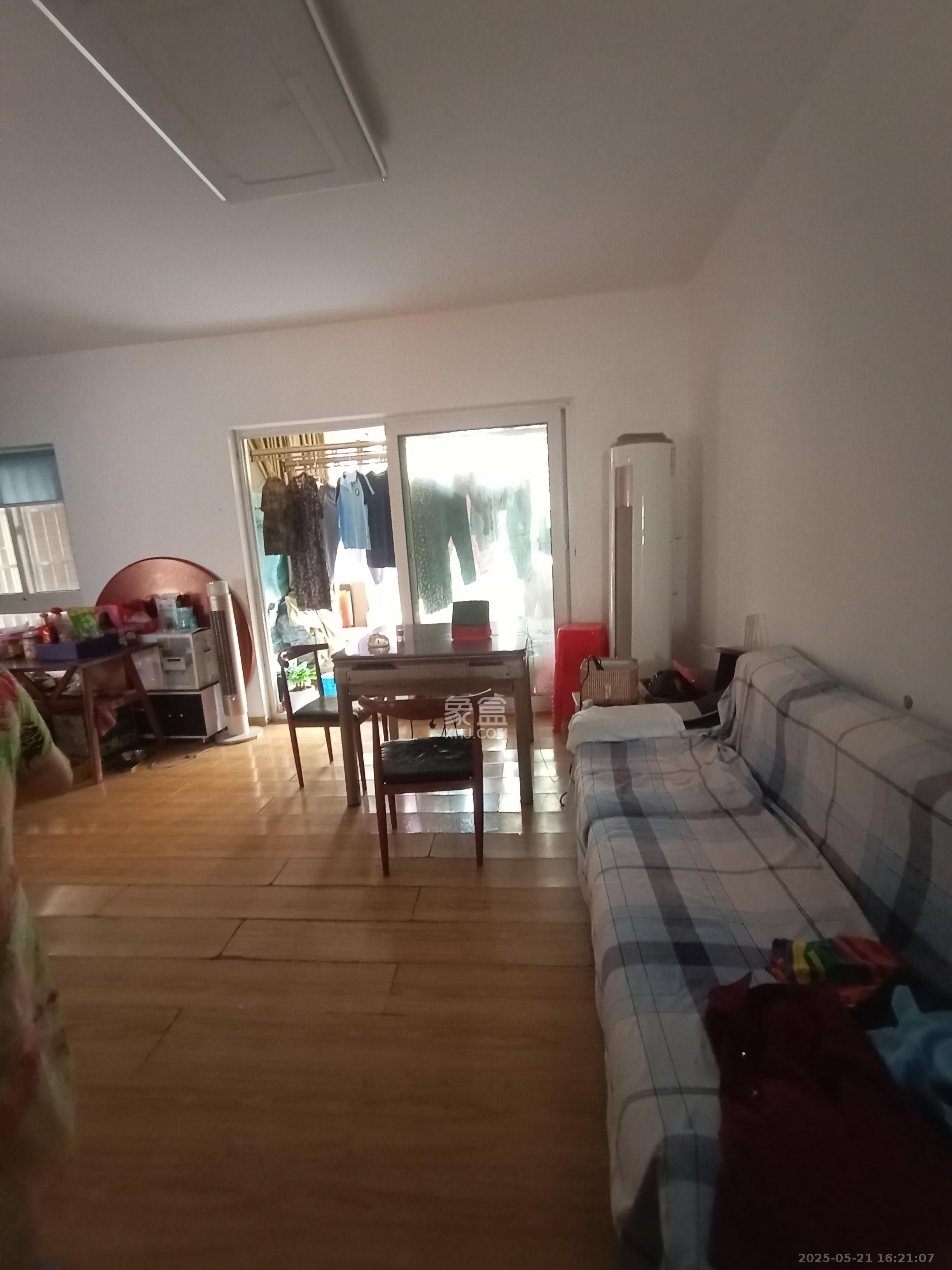 哈佛小镇(五矿哈佛小镇) 4室2厅2卫 2000.0元/月 哈佛小镇(五矿哈佛小镇) 4室2厅2卫 2000.0元/月室内图