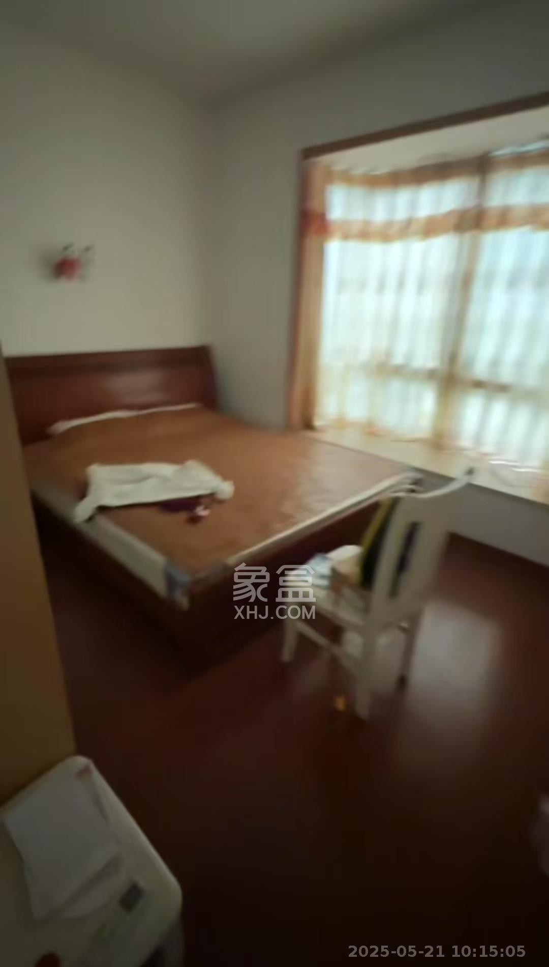 三湘怡苑  3室2厅1卫   1100.00元/月室内图