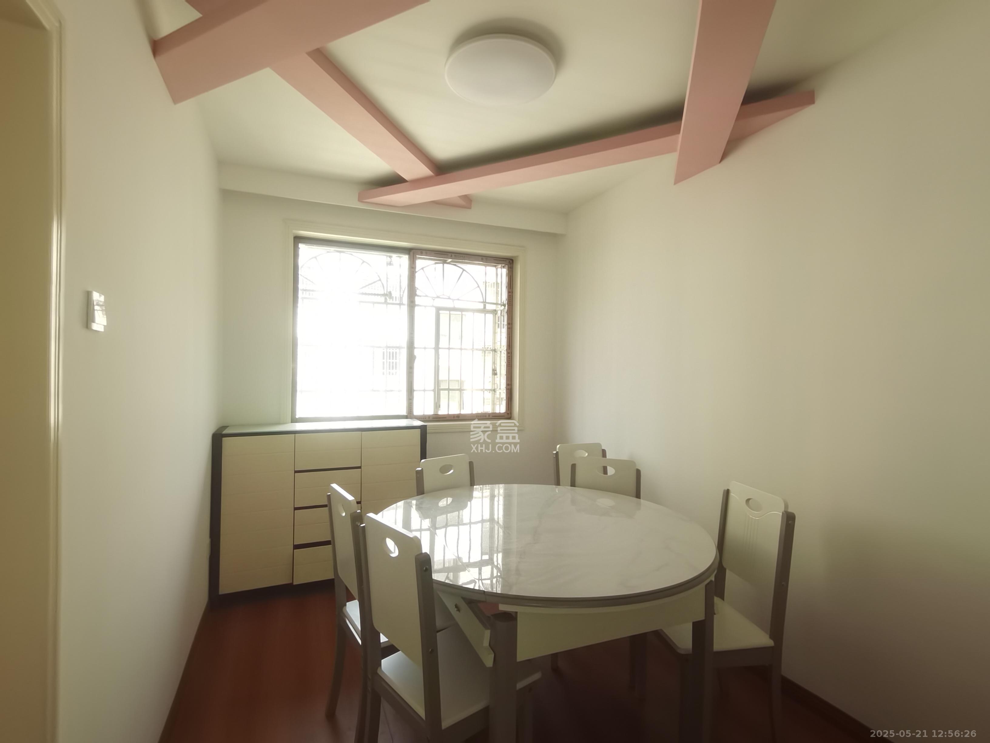 杨铭园  3室2厅1卫    2500.0元/月 杨铭园  3室2厅1卫    2500.0元/月室内图