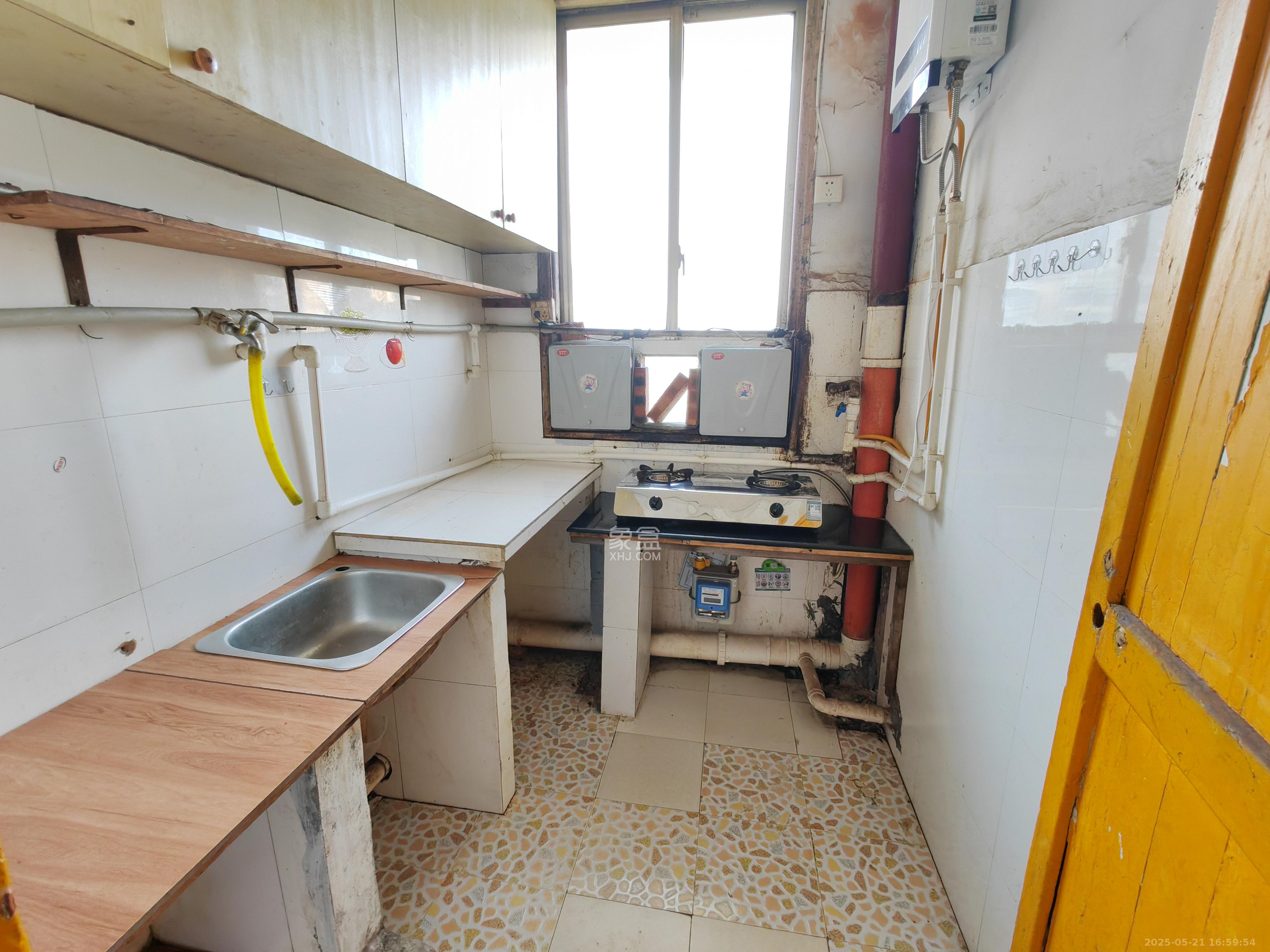 建湘新村  1室1厅1卫   1200.00元/月室内图
