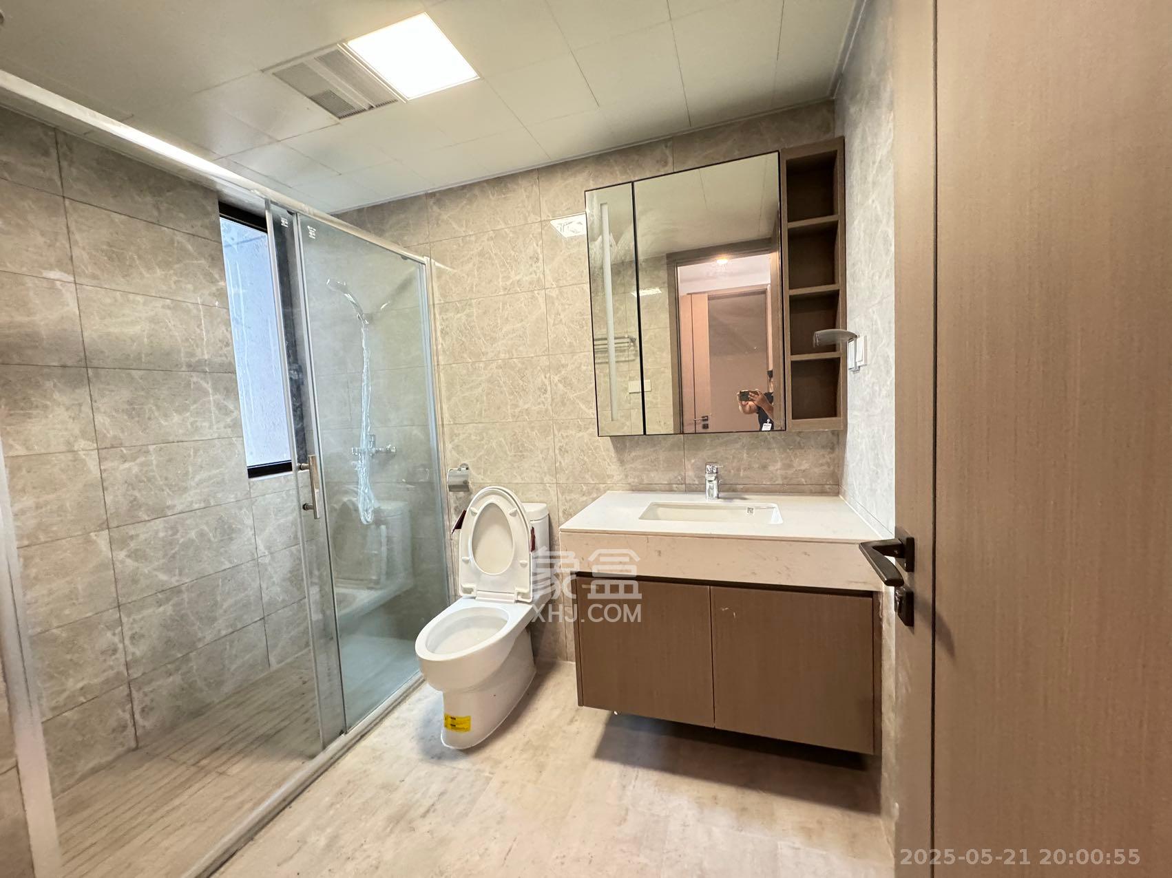 金茂建发观悦  4室2厅2卫   4200.00元/月室内图