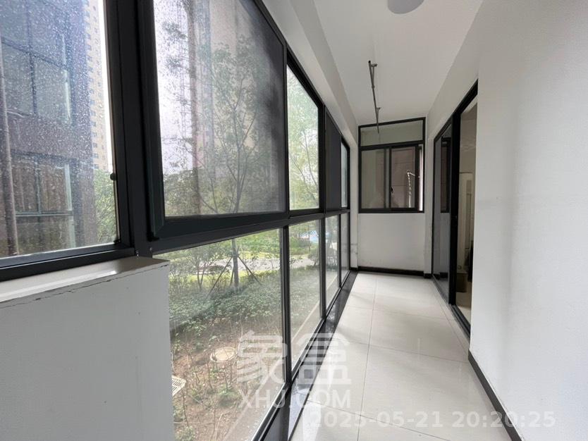 中建梅溪湖中心  4室2厅1卫   3500.00元/月室内图