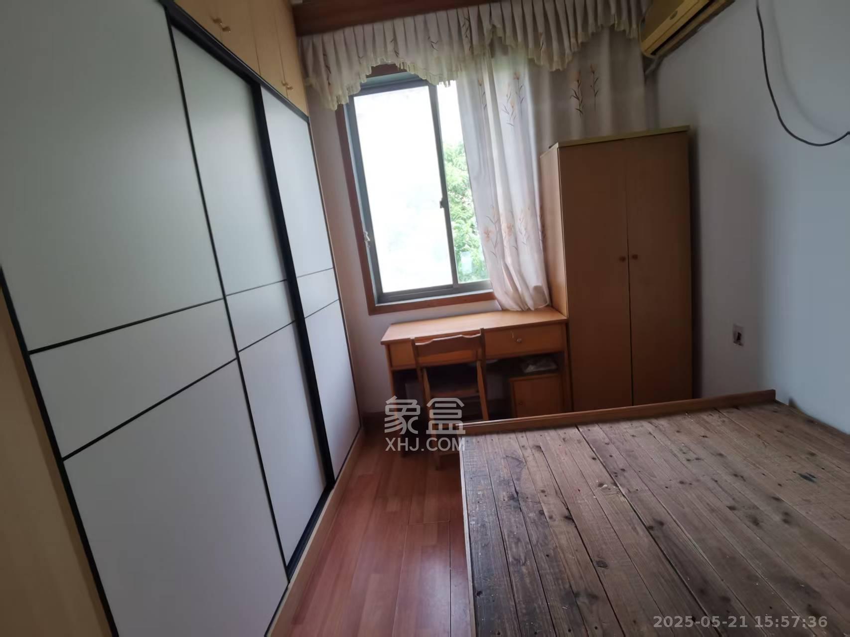 中建五局信和苑三区 3室2厅1卫 1400.0元/月 中建五局信和苑三区 3室2厅1卫 1400.0元/月室内图