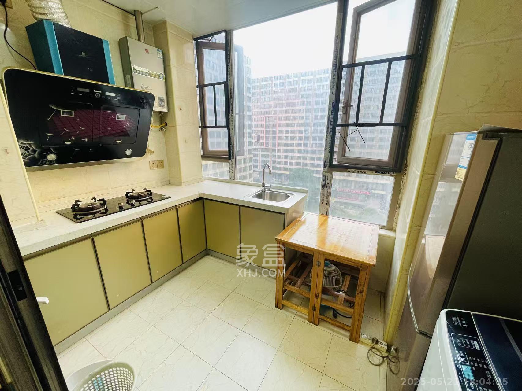 怡海星城 1室1厅1卫 900.0元/月 怡海星城 1室1厅1卫 900.0元/月室内图