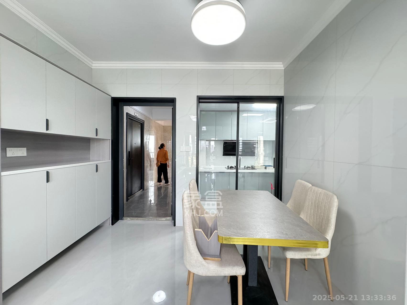 大汉春和云境 1室0厅0卫 3500.0元/月 大汉春和云境 1室0厅0卫 3500.0元/月室内图