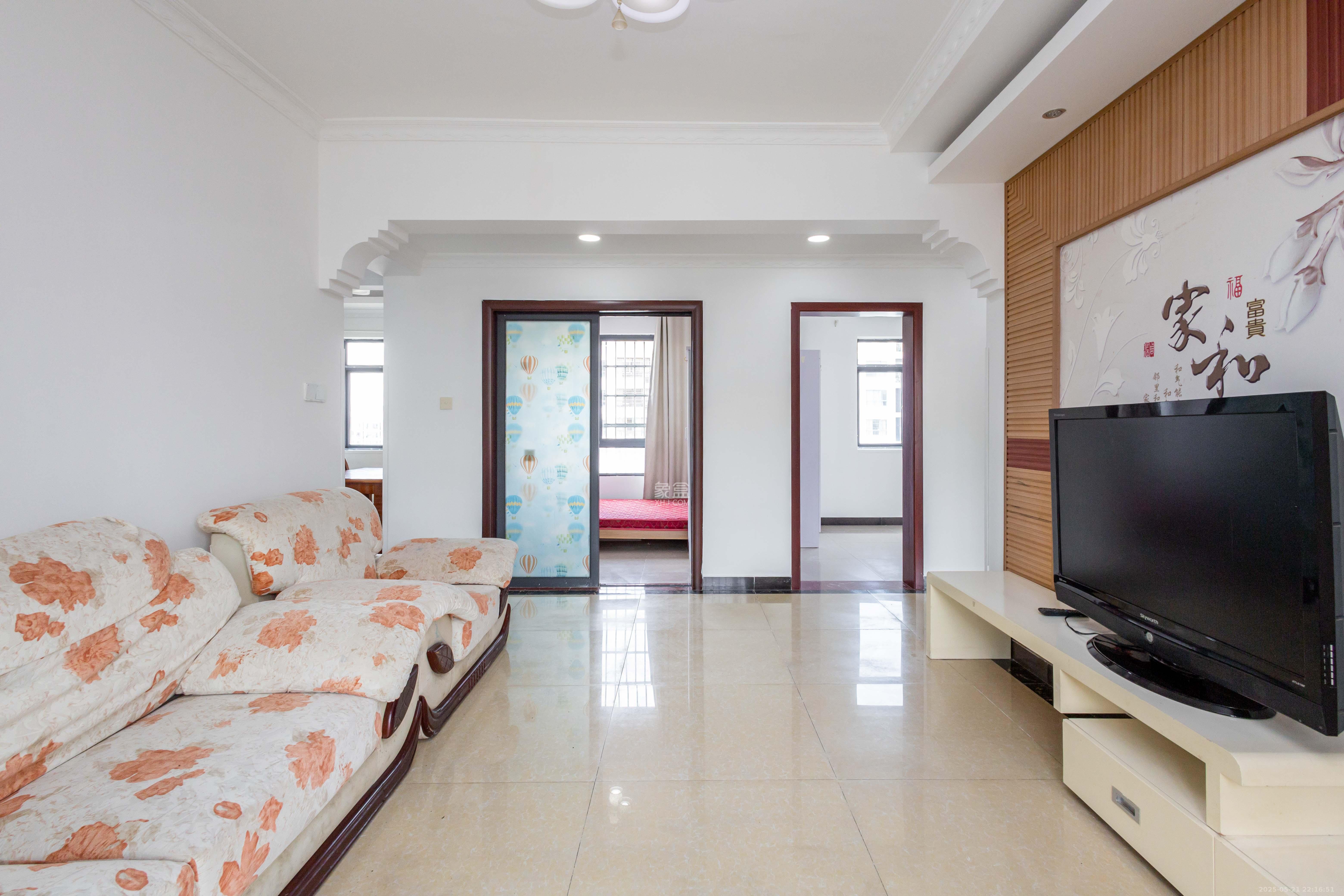 中国铁建国际城二期 3室2厅1卫 59.0万 中国铁建国际城二期 3室2厅1卫 59.0万卧室