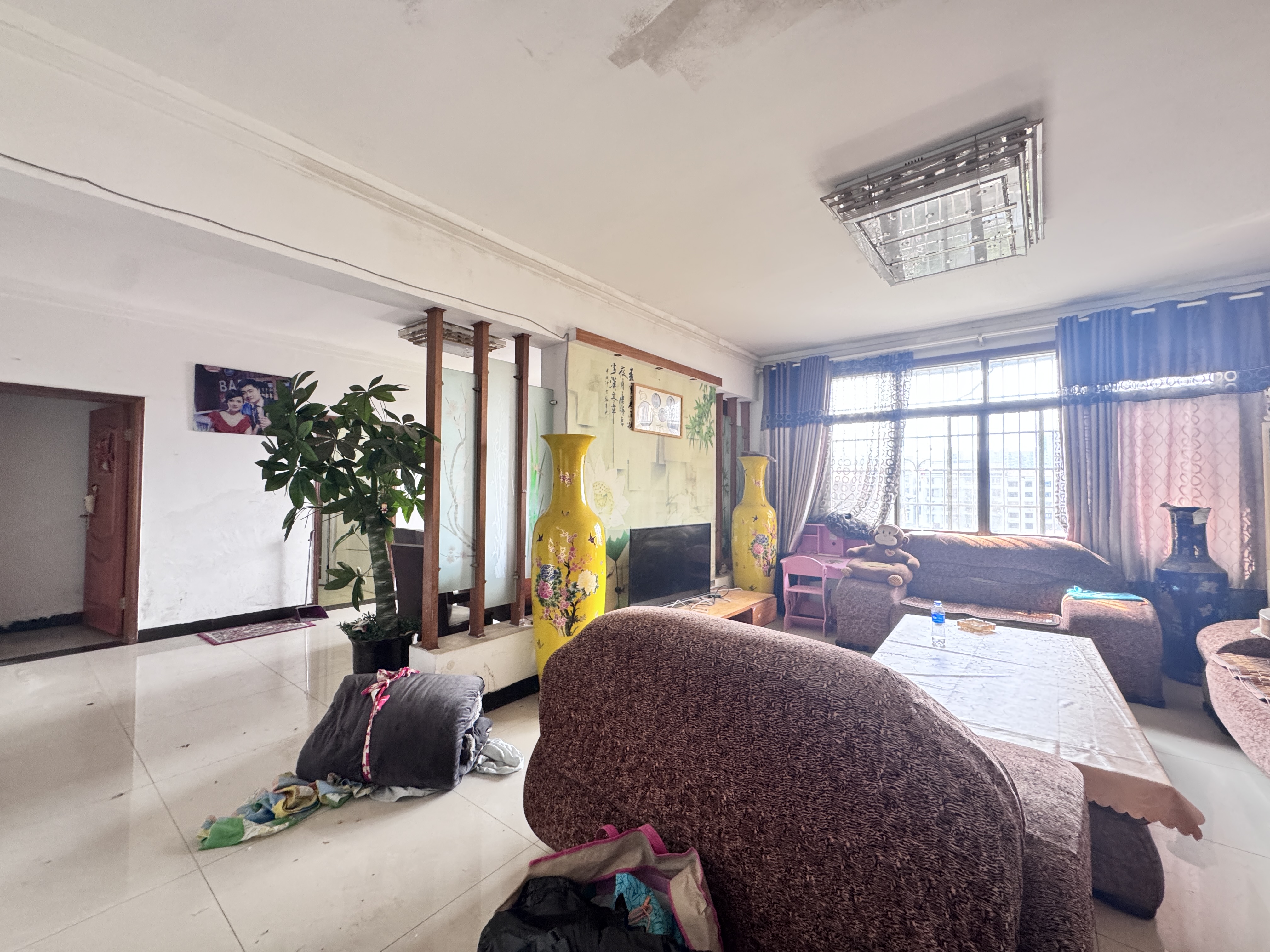 鹿角山小区  3室2厅2卫   40.80万室内图