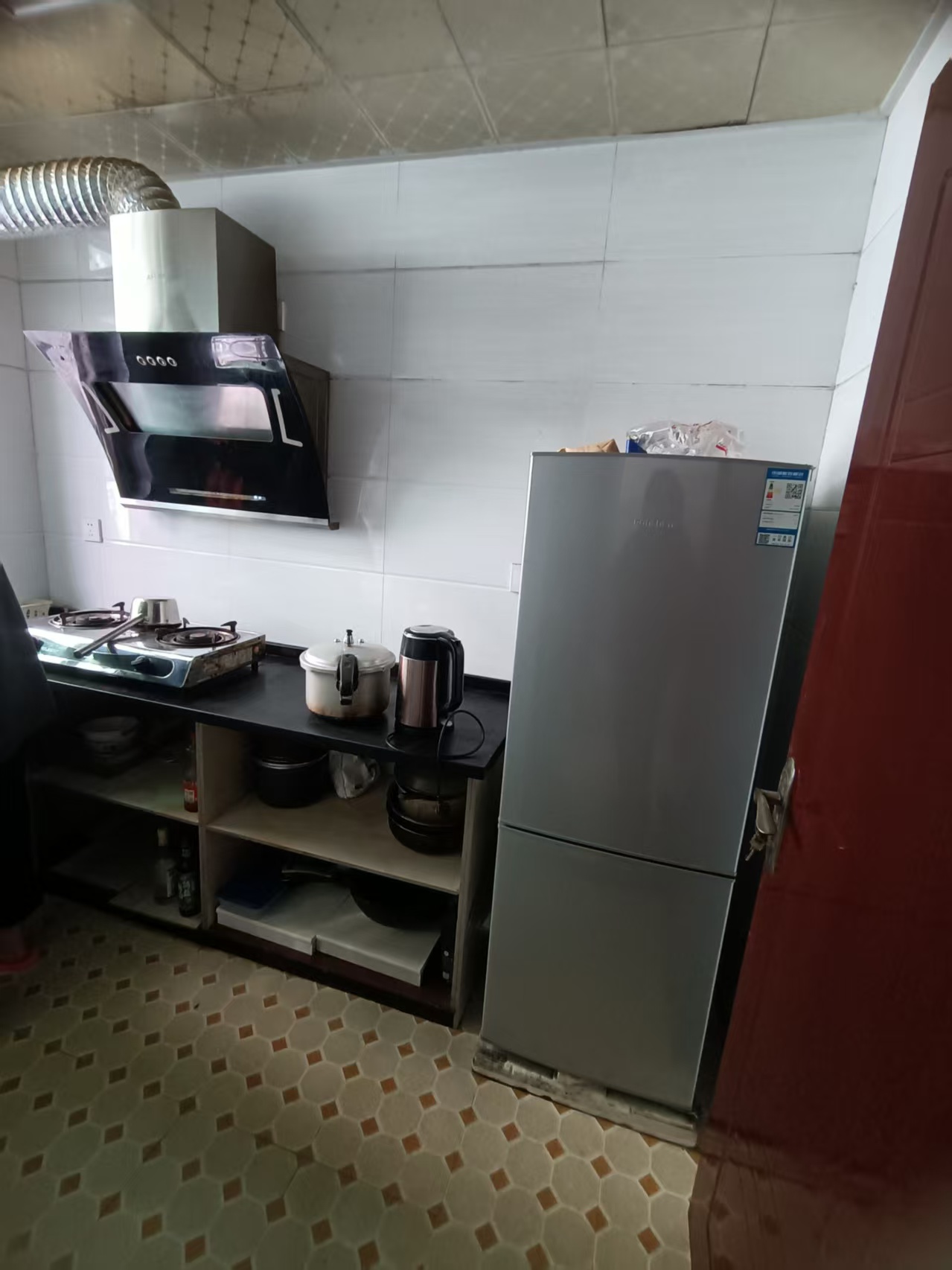 桃永小区  1室1厅1卫    800.0元/月 桃永小区  1室1厅1卫    800.0元/月室内图