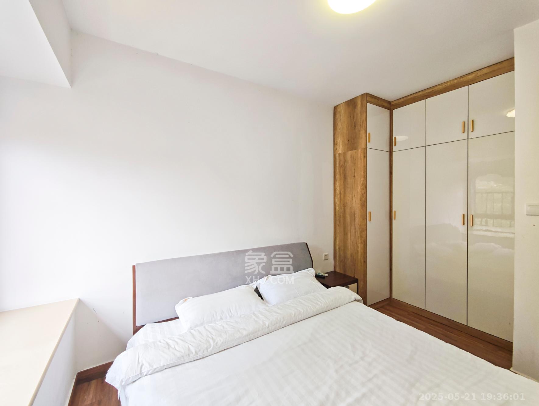 新华联铜官窑古镇  2室2厅1卫    51.8万 新华联铜官窑古镇  2室2厅1卫    51.8万卧室