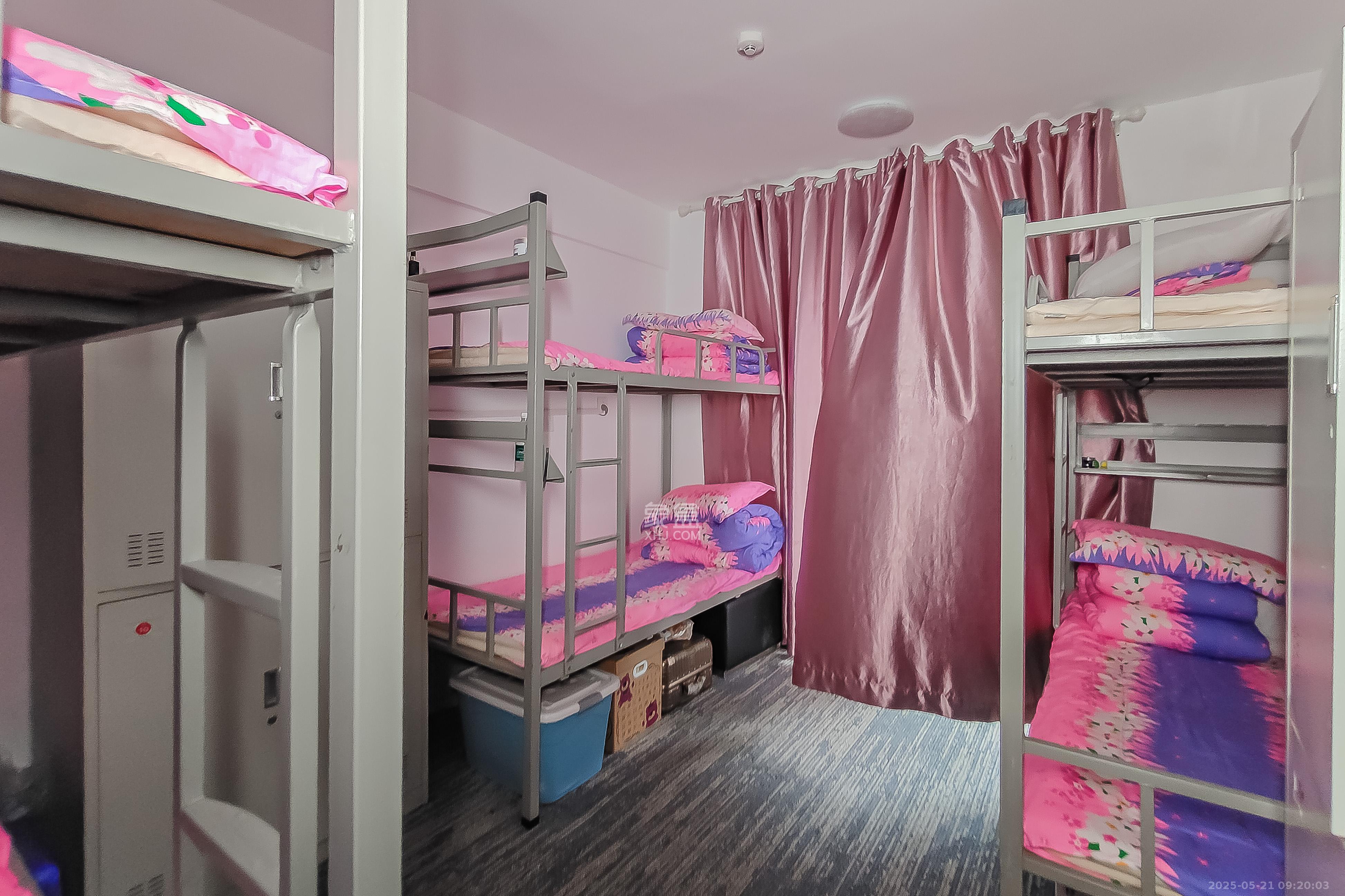 君临国际 3室2厅1卫 160.7万 君临国际 3室2厅1卫 160.7万卧室