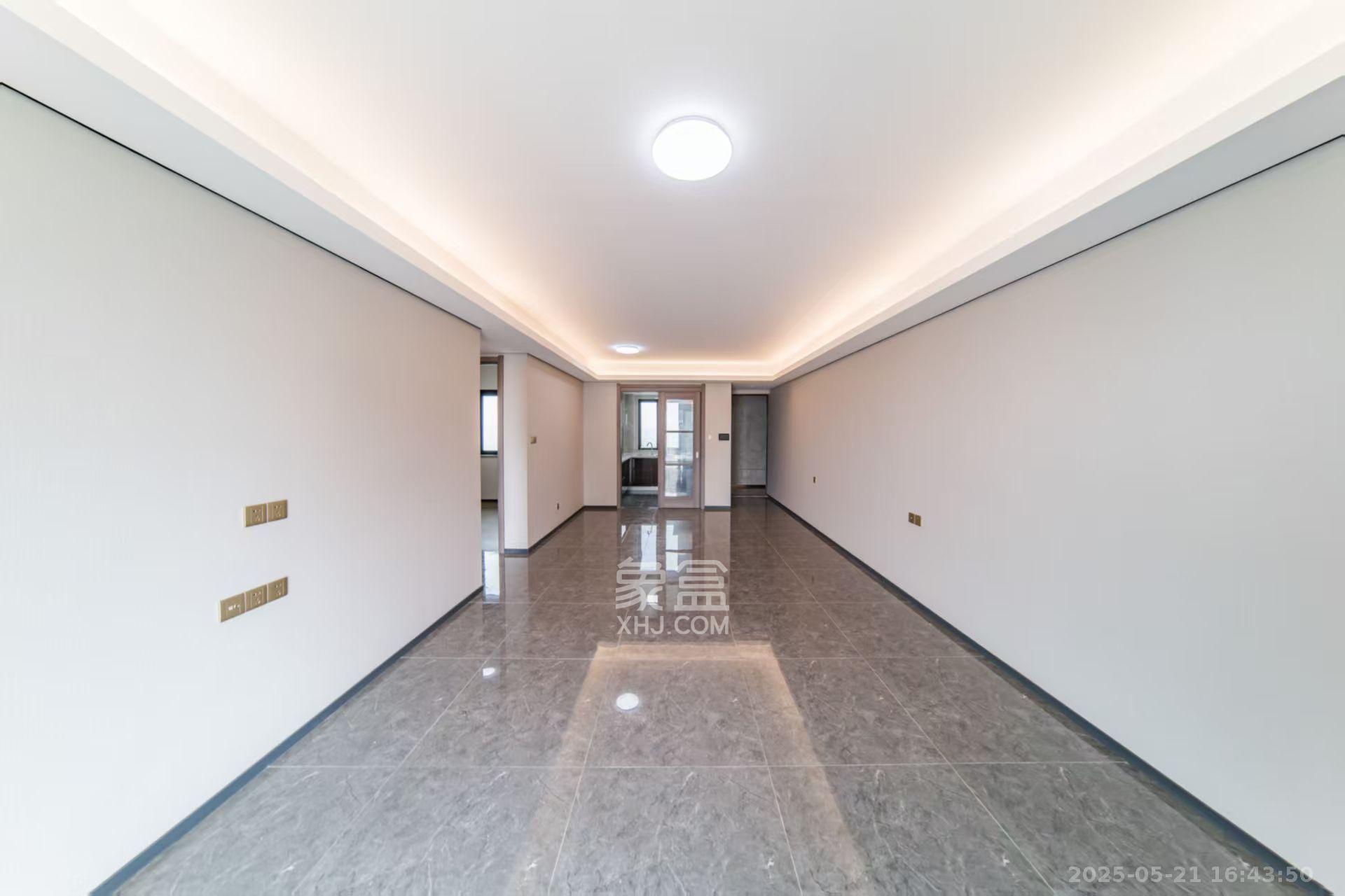 中海阅麓山二期 4室2厅2卫 4000.0元/月 中海阅麓山二期 4室2厅2卫 4000.0元/月室内图