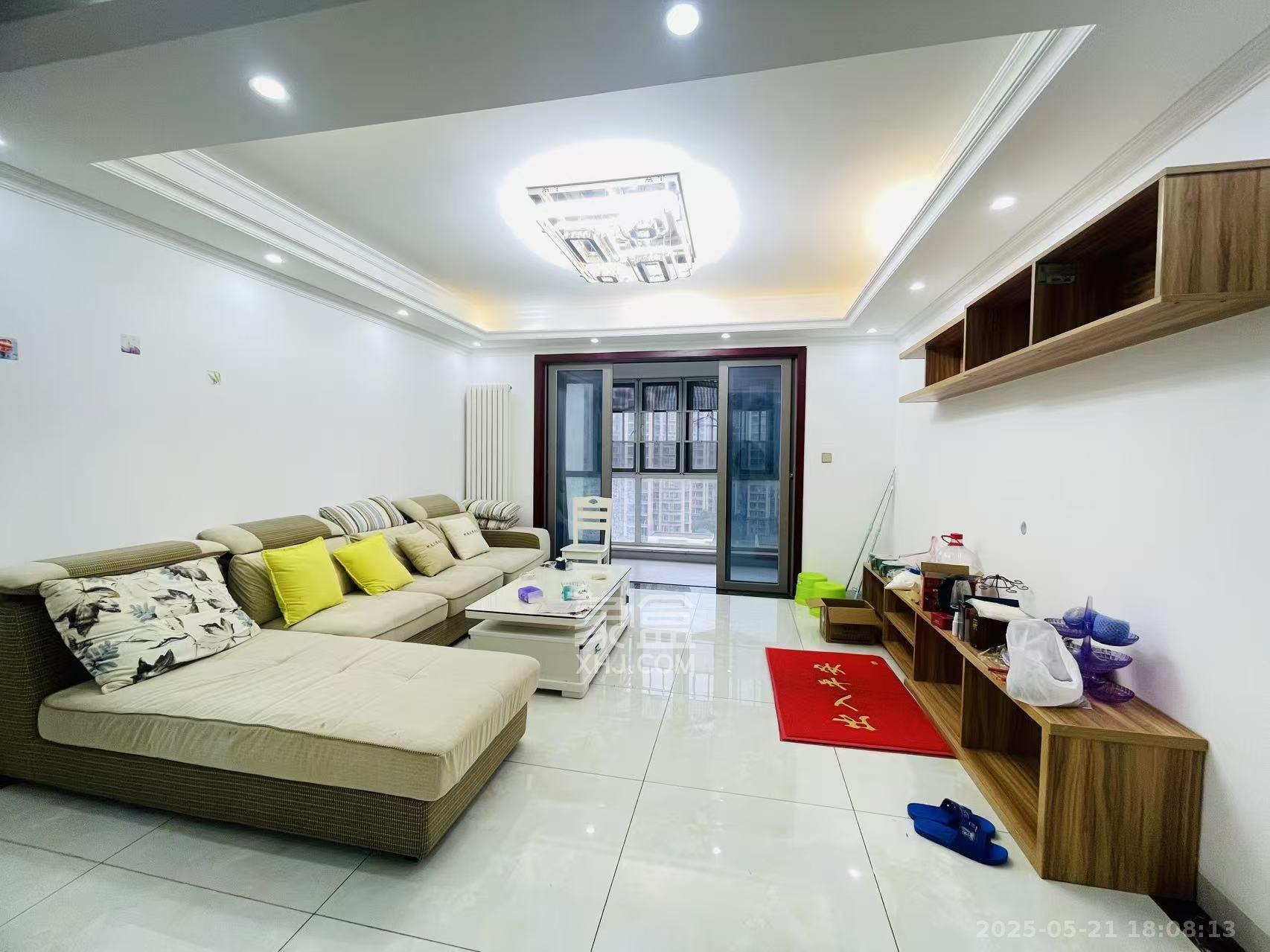 怡海星城  3室2厅2卫    2100.0元/月 怡海星城  3室2厅2卫    2100.0元/月室内图