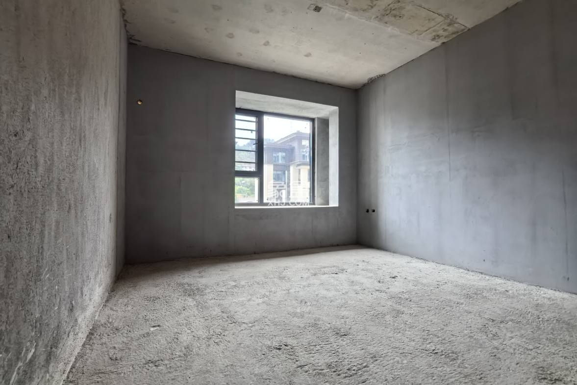 百弘学府城三期 1室0厅0卫 83.8万 百弘学府城三期 1室0厅0卫 83.8万客厅