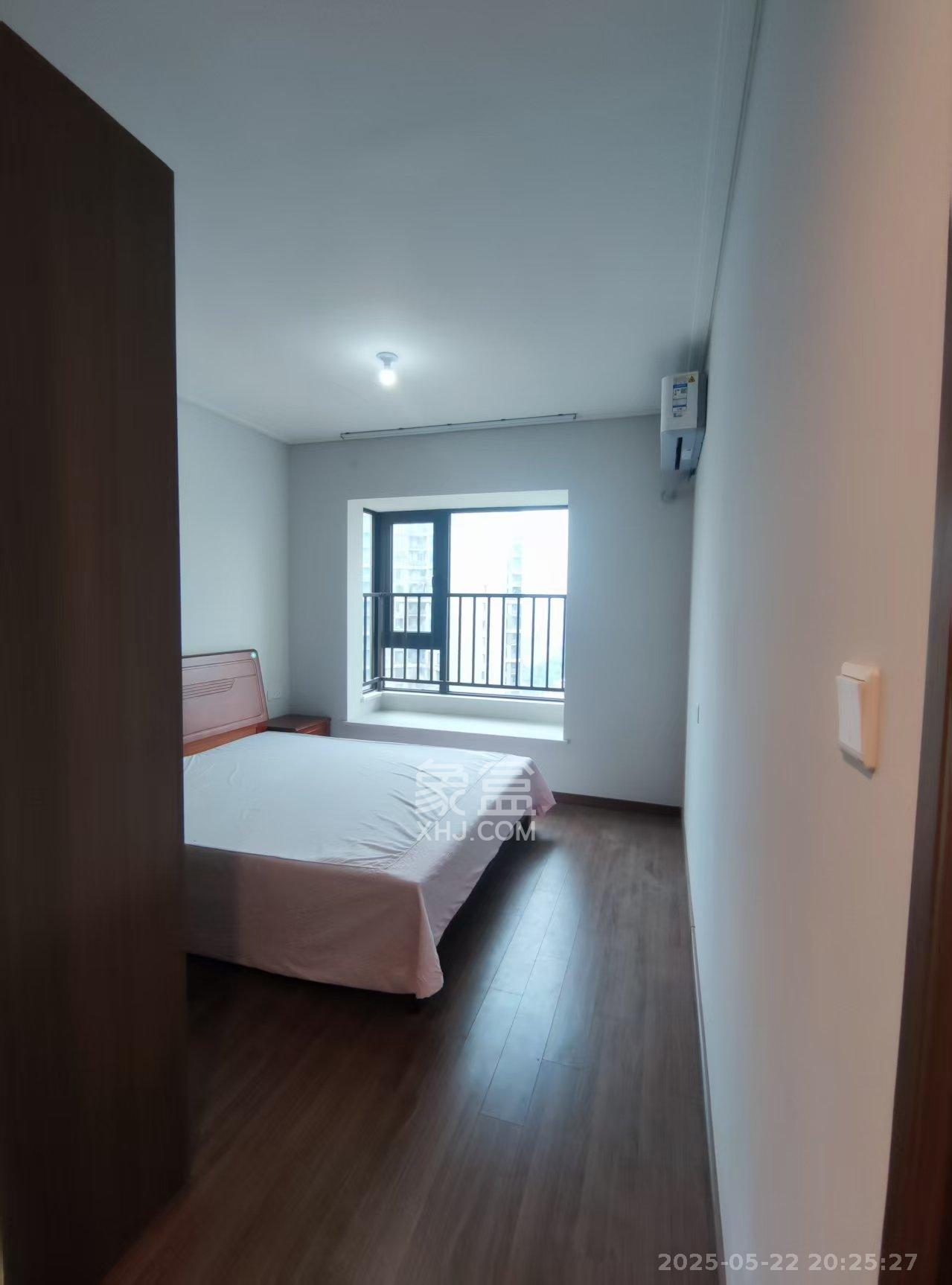 保利茉莉公馆 3室2厅2卫 3400.0元/月 保利茉莉公馆 3室2厅2卫 3400.0元/月室内图