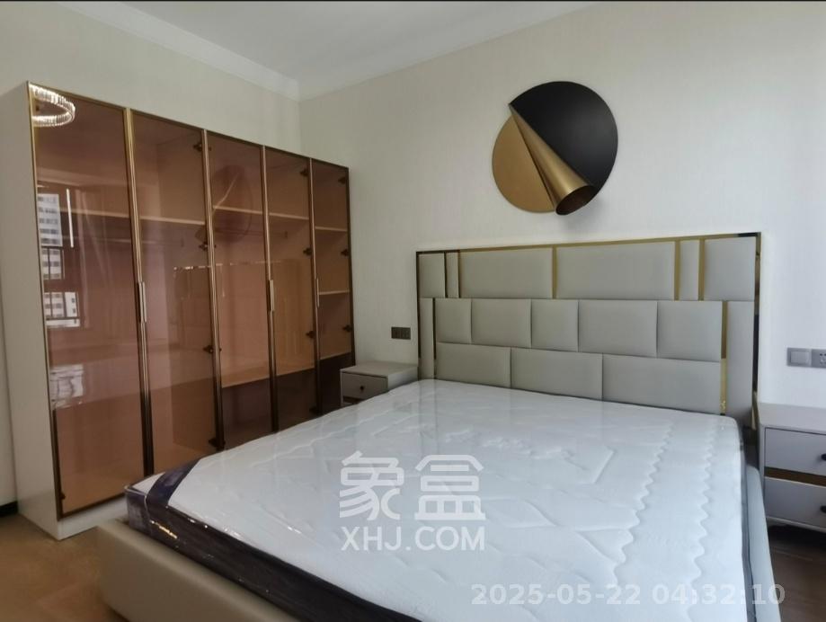 中海阅溪府  3室2厅2卫   3900.00元/月室内图