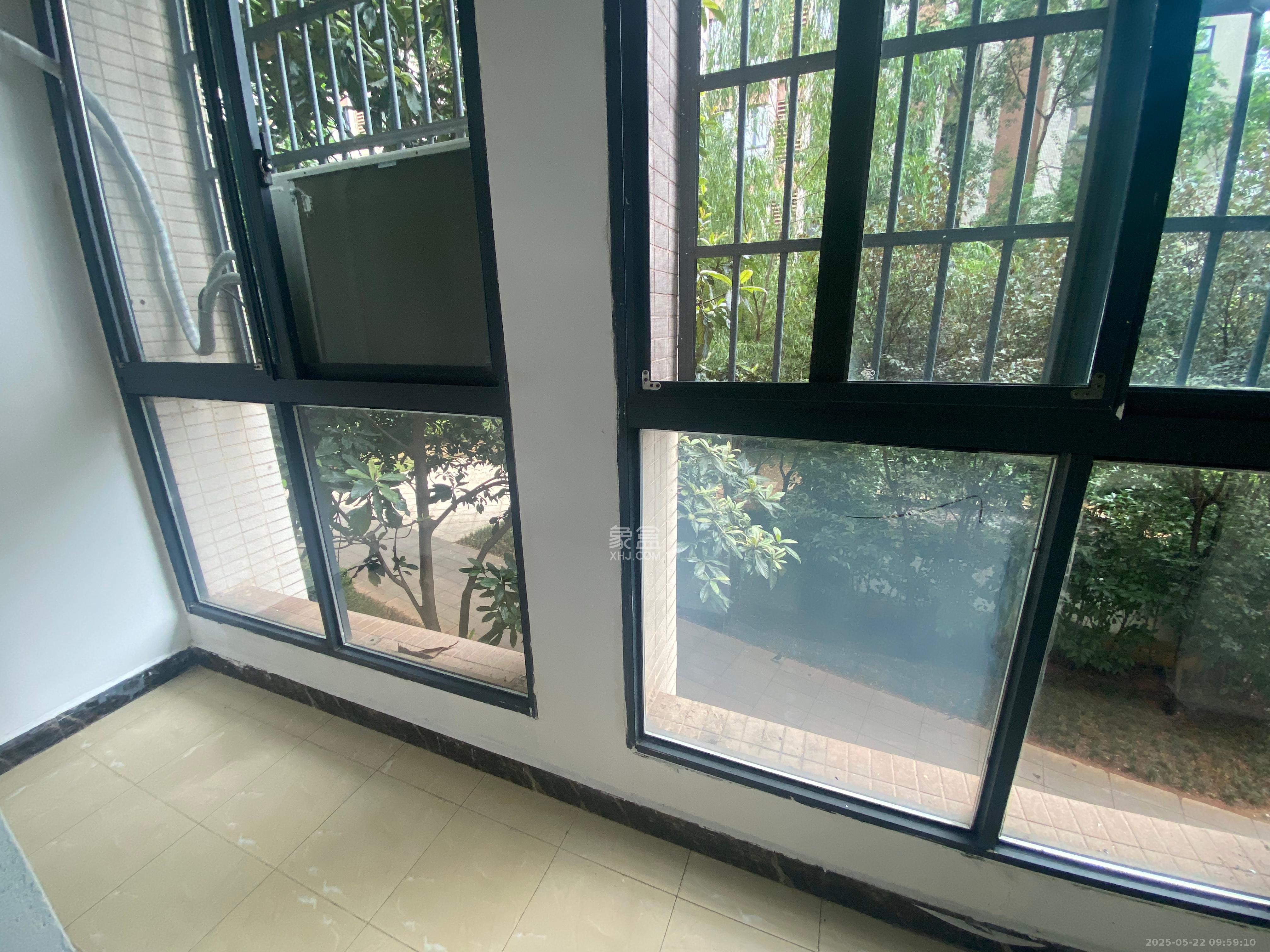 中建芙蓉工社  2室1厅1卫   1700.00元/月室内图