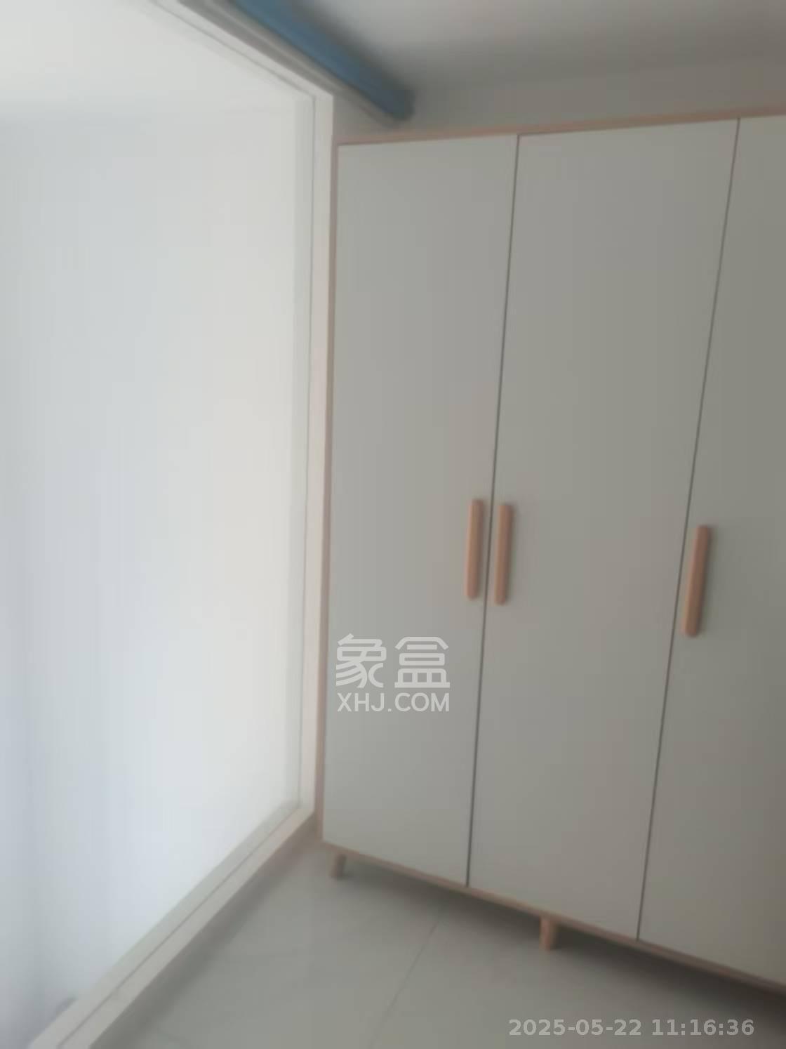 天麓轻奢国际  1室0厅0卫    1600.0元/月 天麓轻奢国际  1室0厅0卫    1600.0元/月室内图