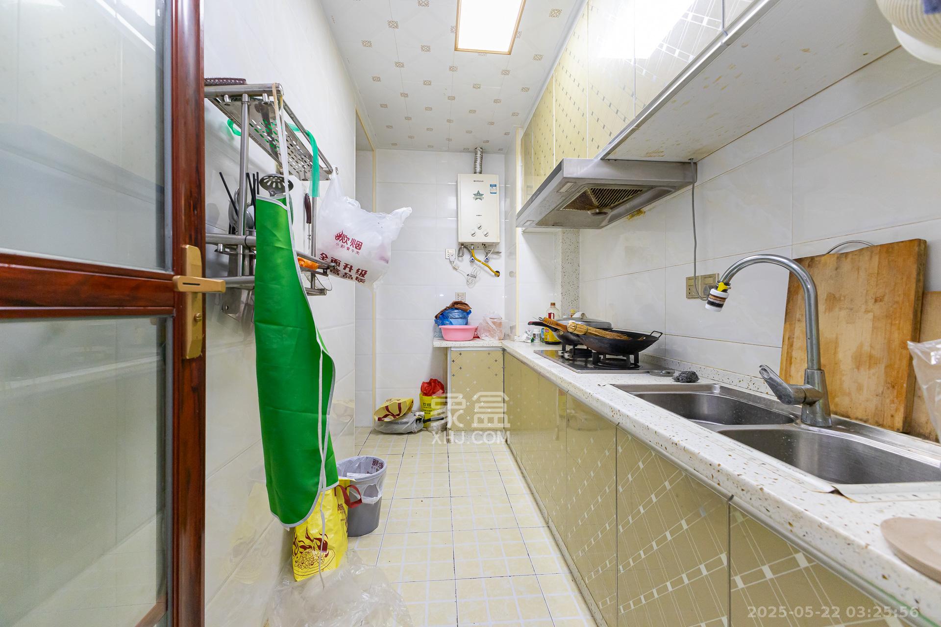 明发国际城  2室2厅1卫    68.0万 明发国际城  2室2厅1卫    68.0万厨房