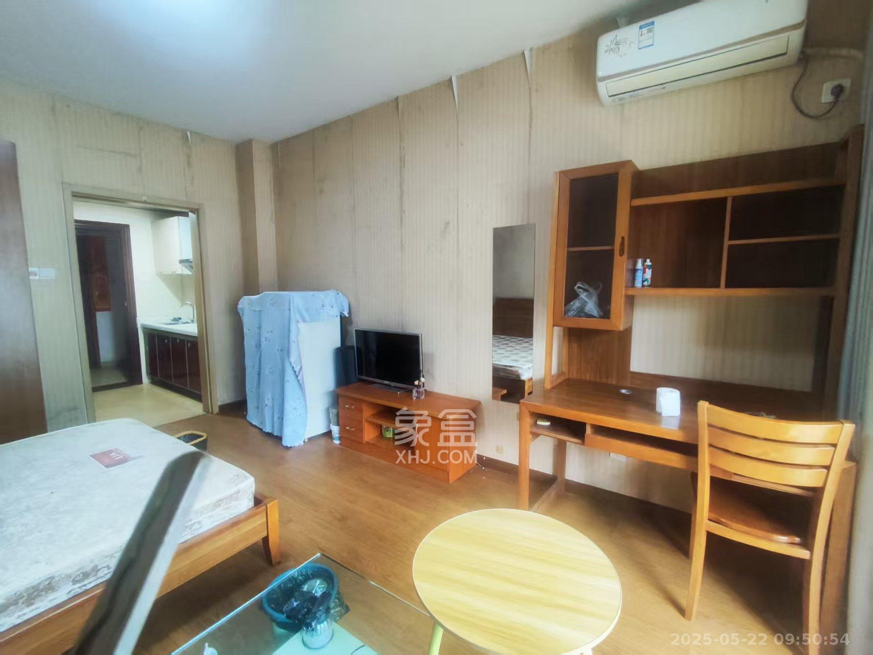 花漾年华(桂花园) 1室1厅1卫 1200.0元/月 花漾年华(桂花园) 1室1厅1卫 1200.0元/月室内图