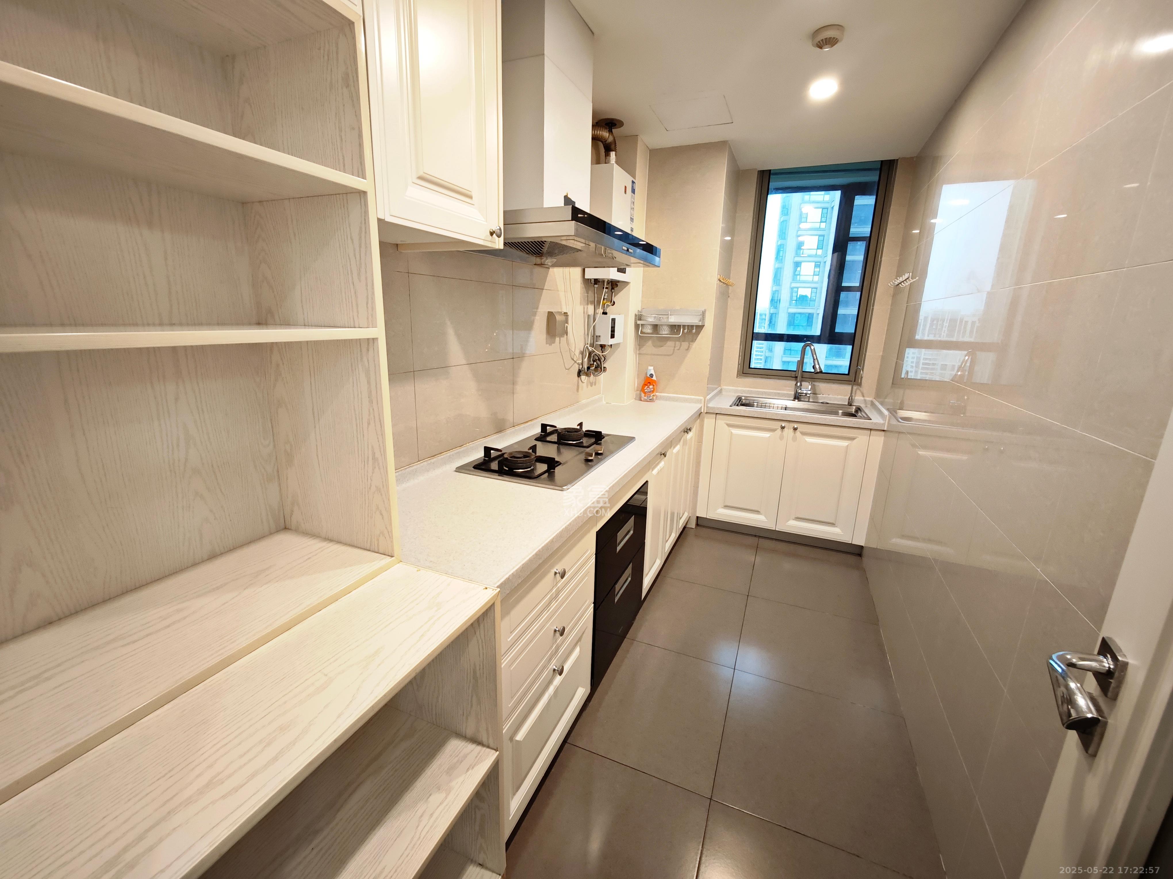 梅溪湖金茂府(金茂广场)(金茂览秀城) 3室2厅2卫 5200.0元/月 梅溪湖金茂府(金茂广场)(金茂览秀城) 3室2厅2卫 5200.0元/月室内图