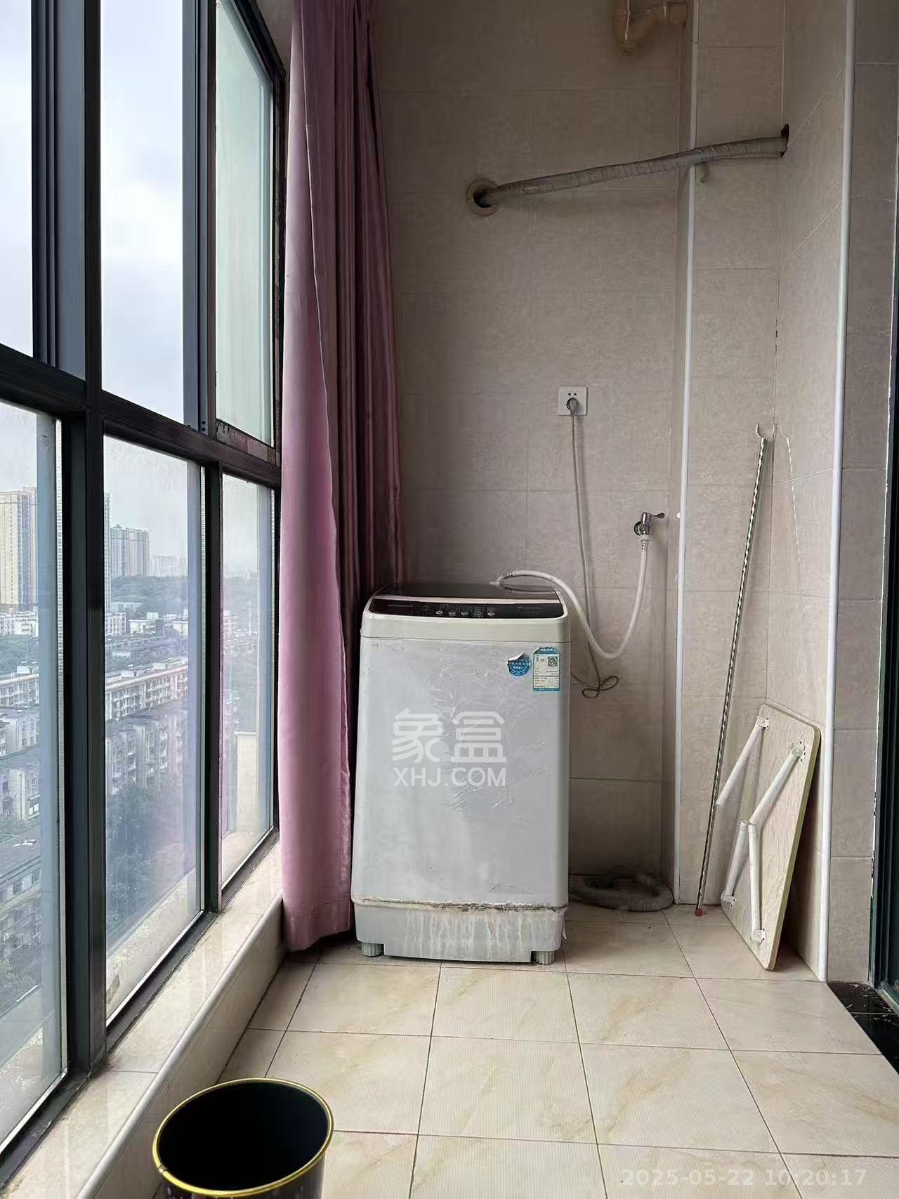 荣盛花语书苑  2室2厅1卫    2000.0元/月 荣盛花语书苑  2室2厅1卫    2000.0元/月室内图