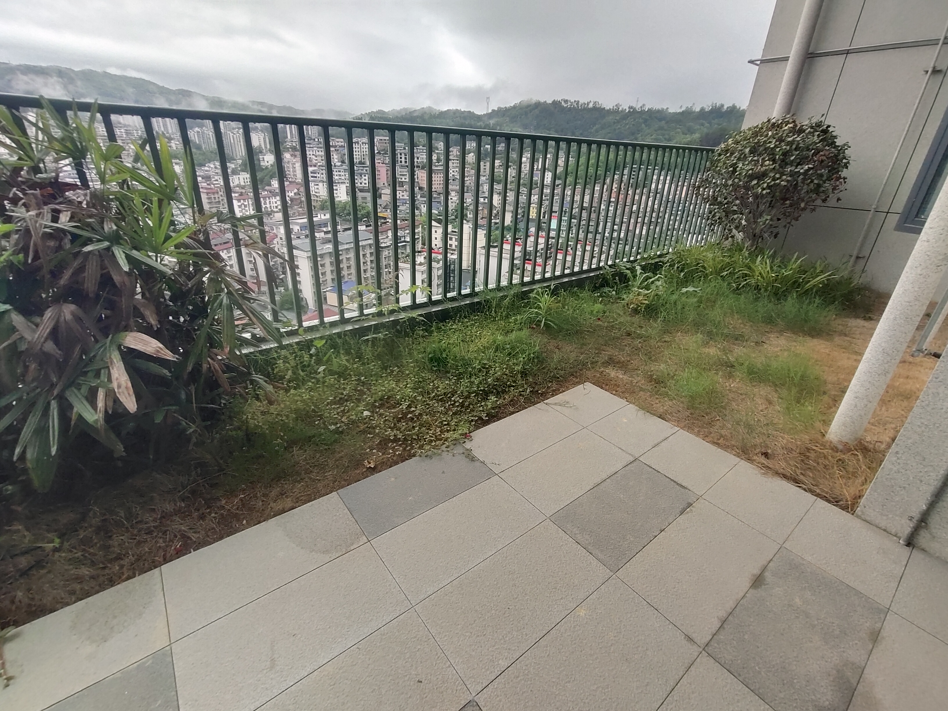 福天古庸院子  4室2厅2卫    102.0万