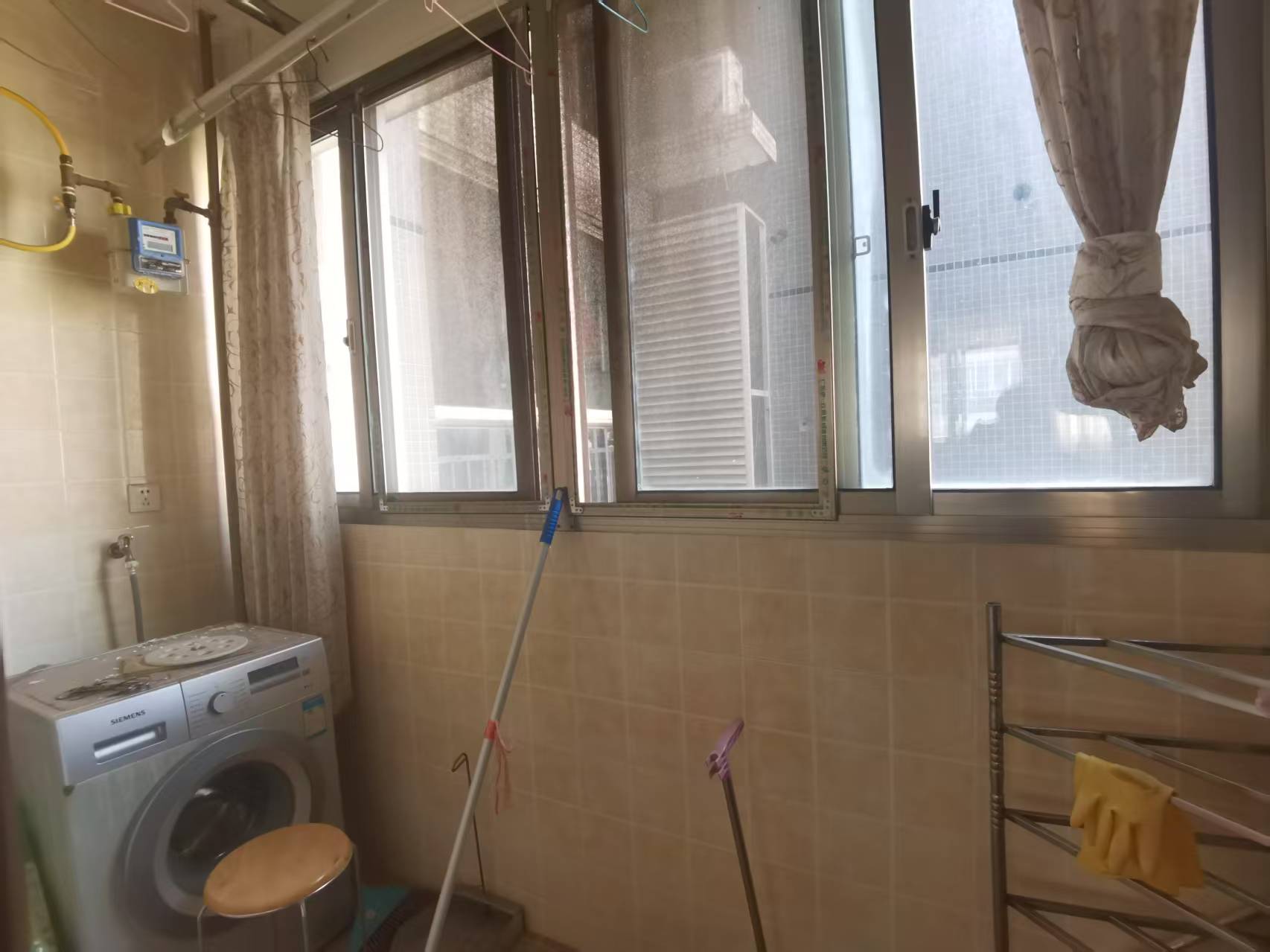 城市风景 4室2厅2卫 58.8万 城市风景 4室2厅2卫 58.8万室内图