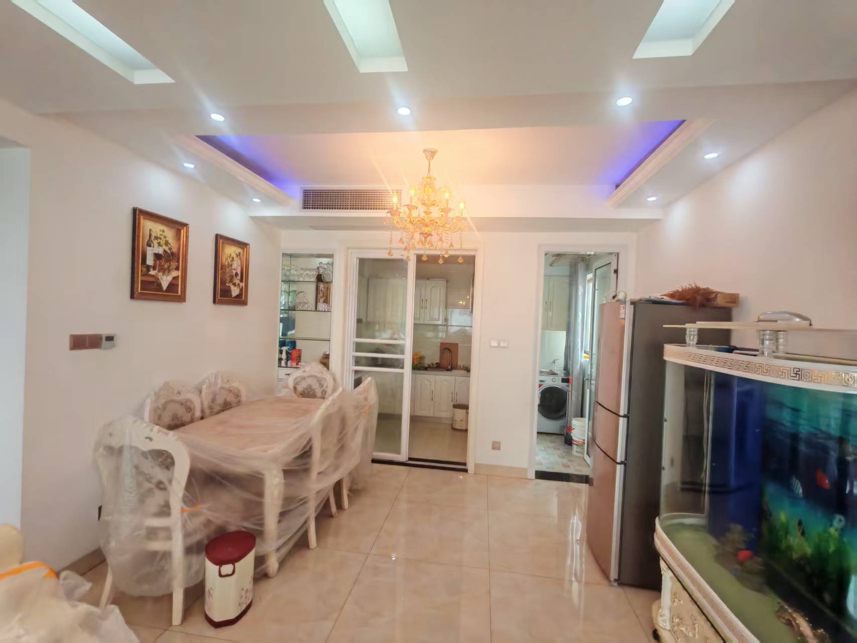 奥园广场 4室2厅2卫 82.8万 奥园广场 4室2厅2卫 82.8万室内图