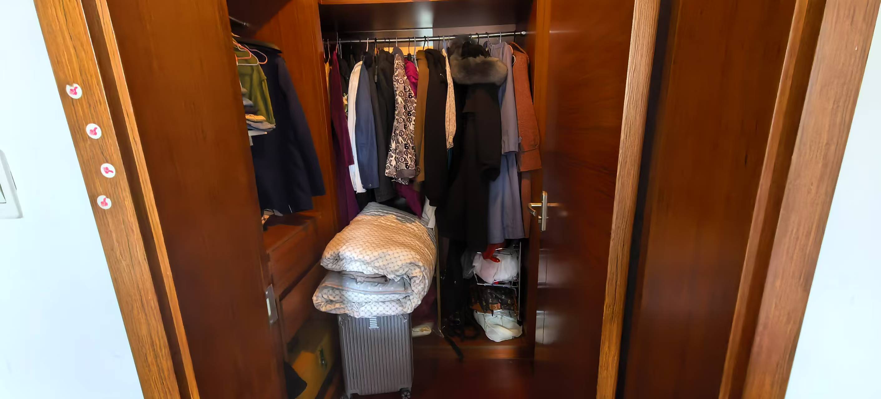 晋合湘水湾一期 3室2厅2卫 78.8万 晋合湘水湾一期 3室2厅2卫 78.8万室内图