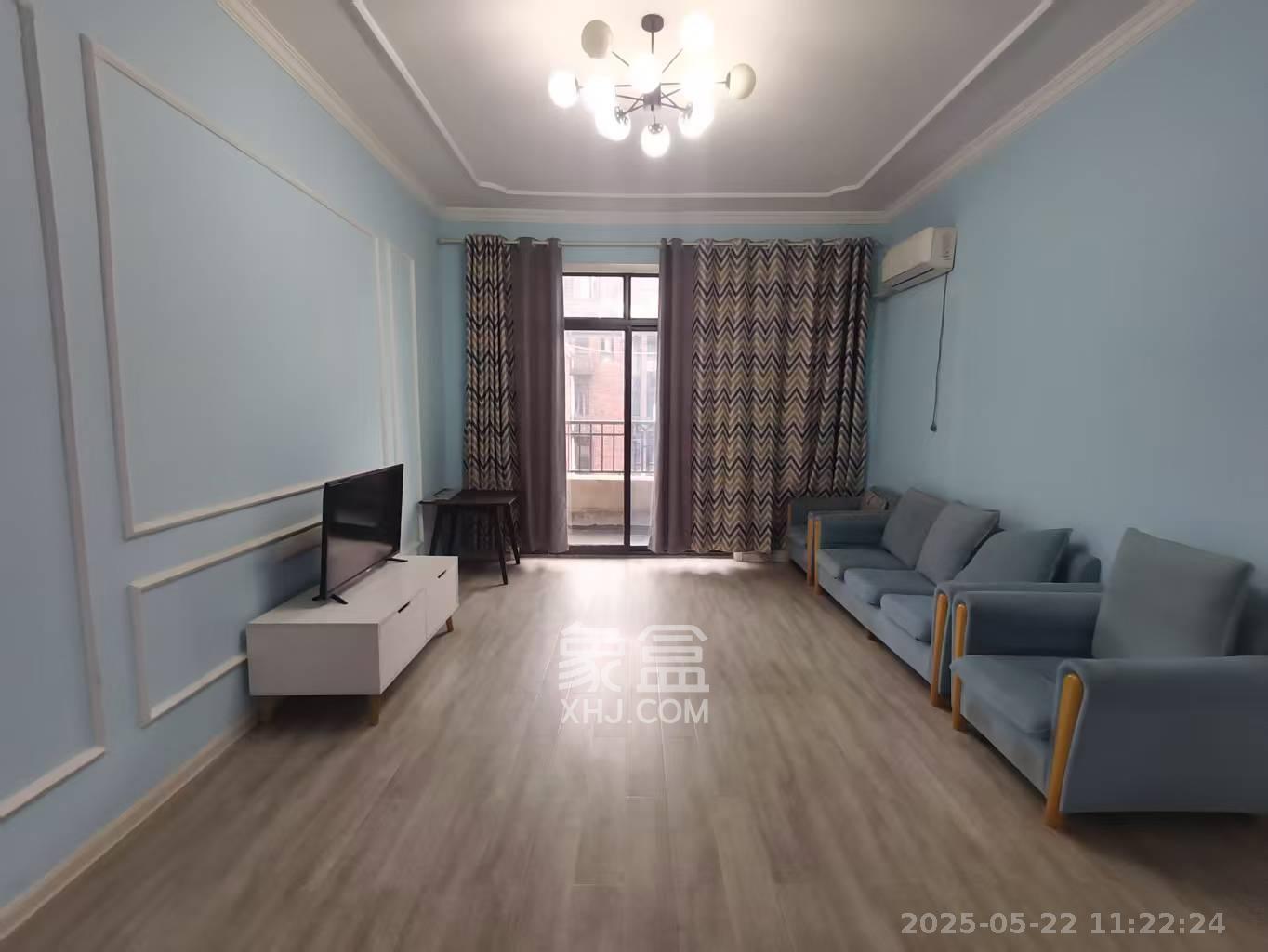 绿地海外滩一期 3室2厅2卫 2300.0元/月 绿地海外滩一期 3室2厅2卫 2300.0元/月室内图