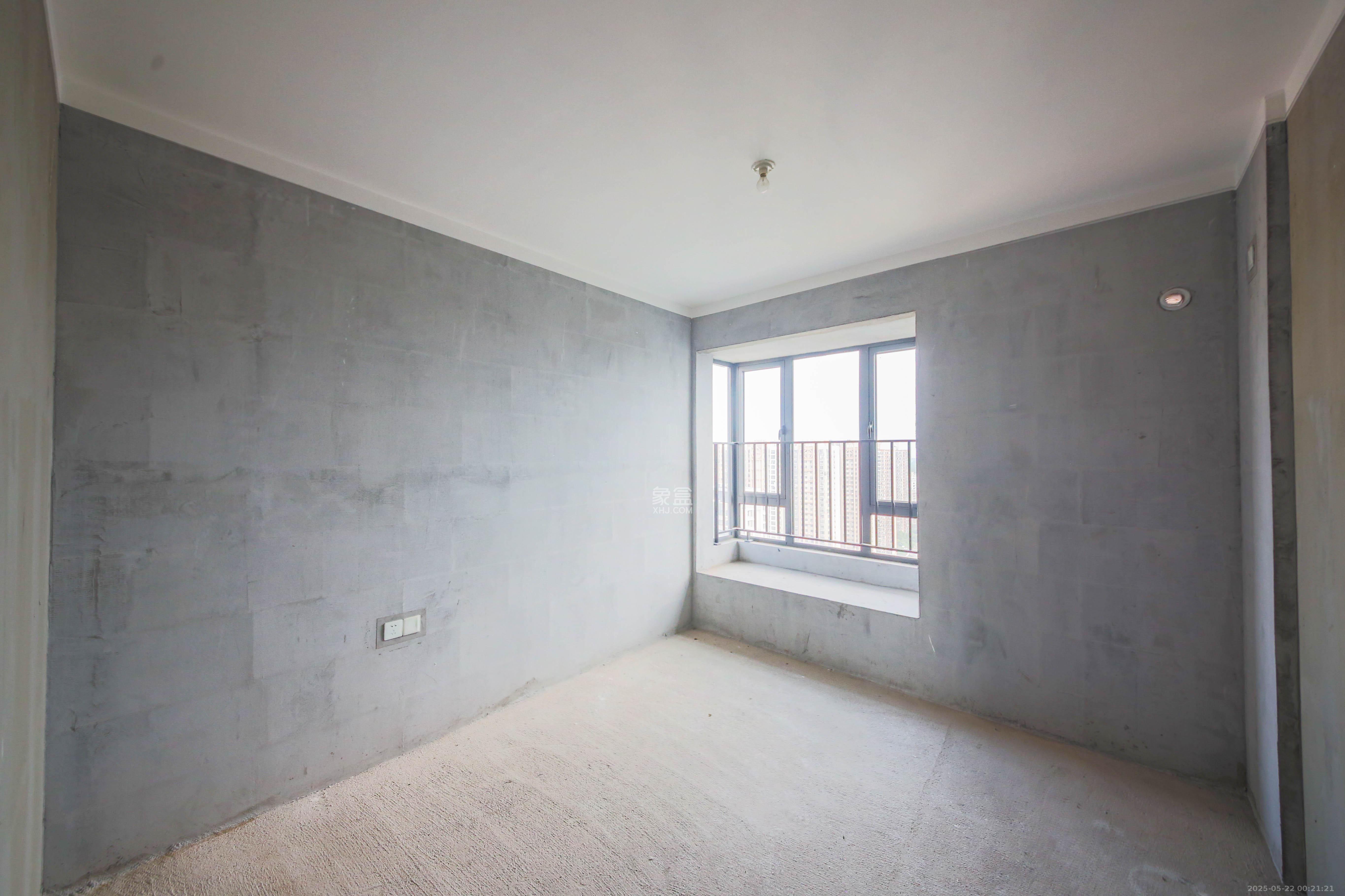中建钰和城  4室2厅2卫   160.00万卧室