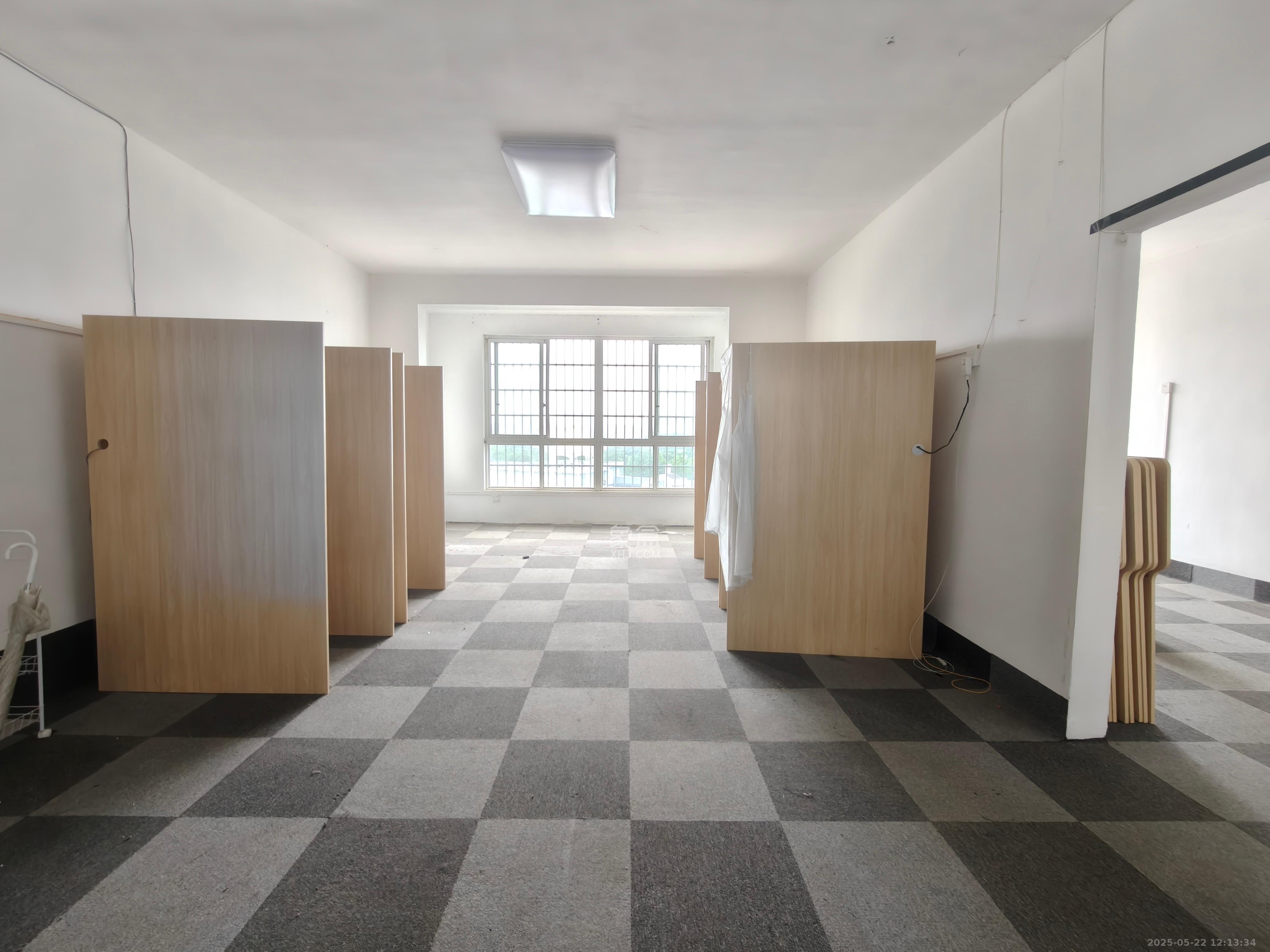 星城福邸(雄天朗郡)  4室2厅2卫    2000.0元/月 星城福邸(雄天朗郡)  4室2厅2卫    2000.0元/月