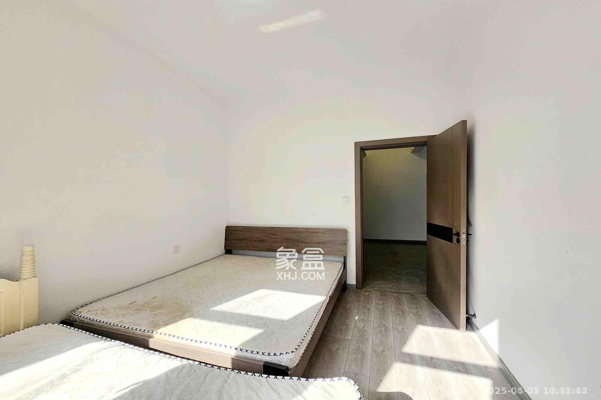 中隆国际御玺  4室2厅3卫    4500.0元/月室内图