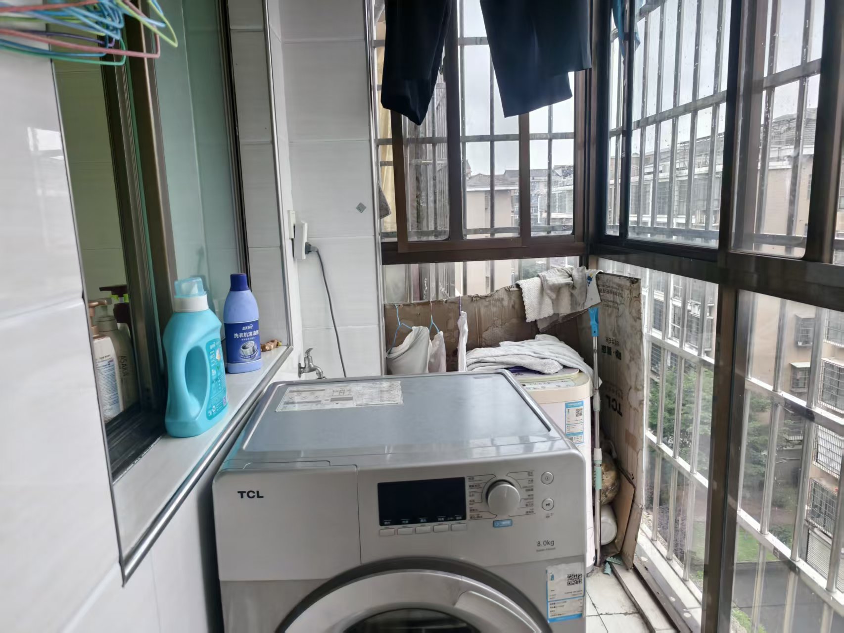 幸福里  3室2厅2卫    39.8万 幸福里  3室2厅2卫    39.8万室内图