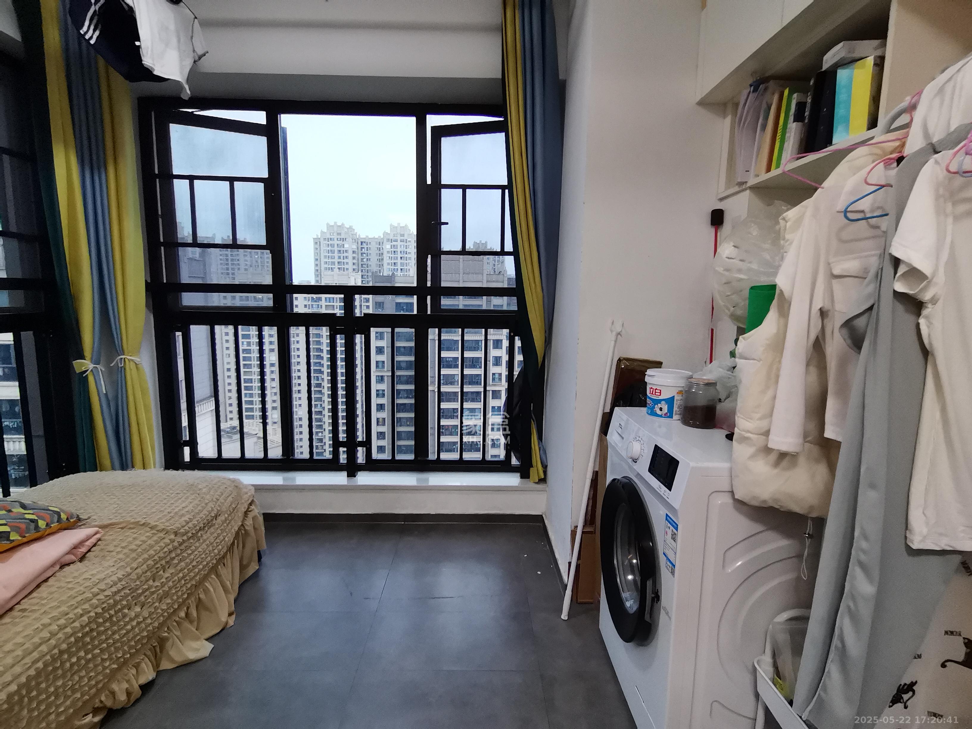 润和滨江府  1室1厅1卫   1800.00元/月室内图