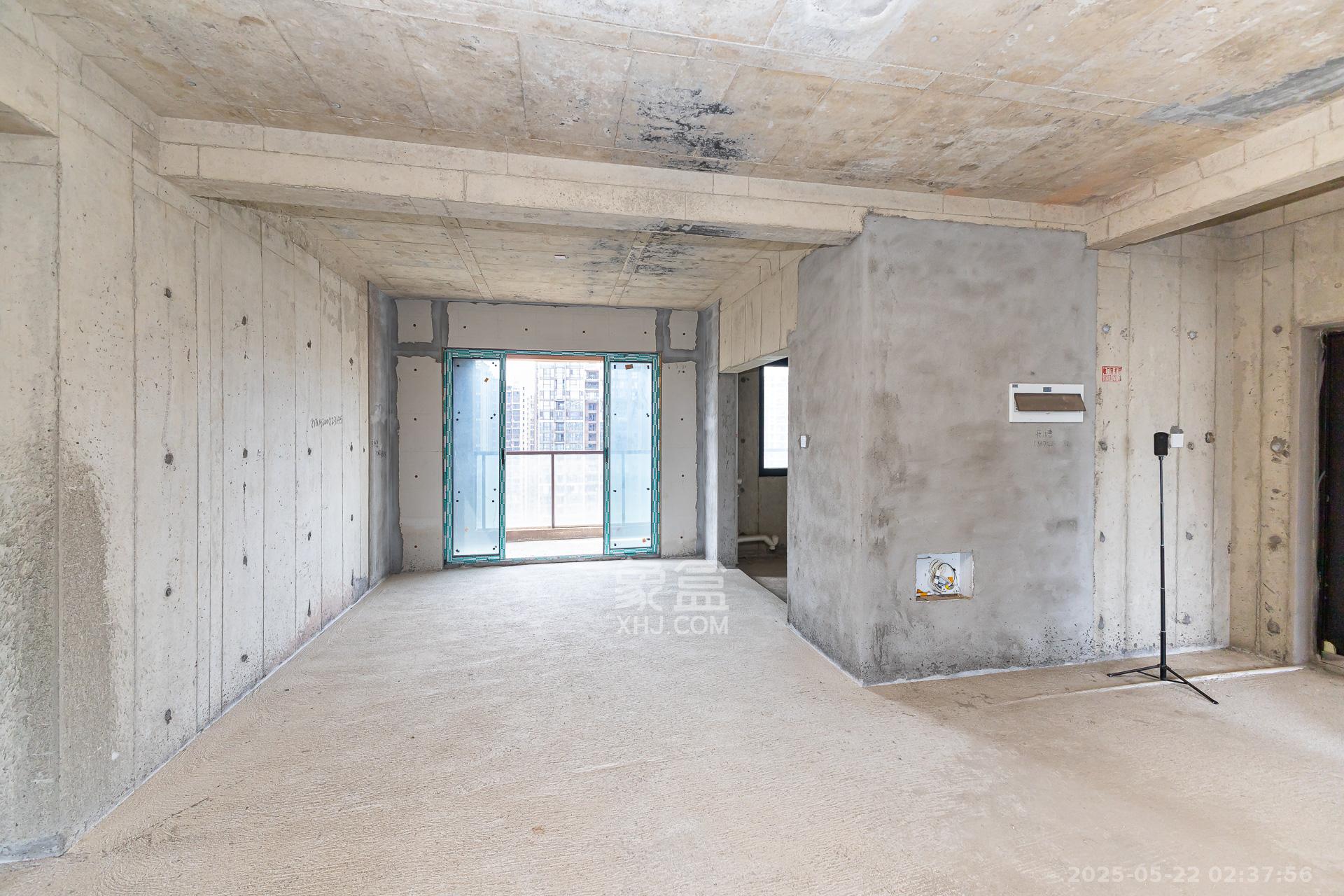 滨江学府  4室2厅2卫    150.0万 滨江学府  4室2厅2卫    150.0万客厅