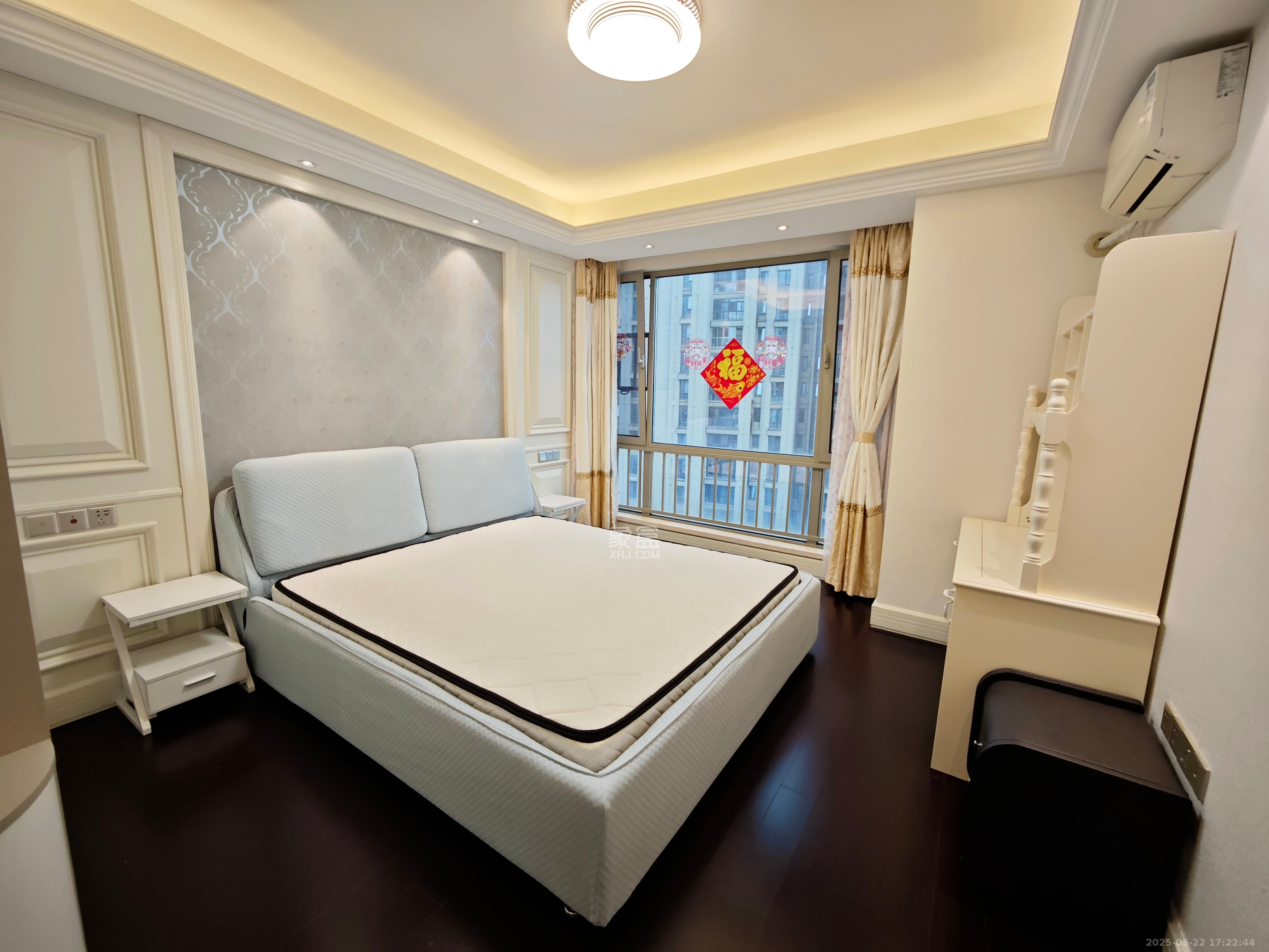 梅溪湖金茂府(金茂广场)(金茂览秀城) 3室2厅2卫 5200.0元/月 梅溪湖金茂府(金茂广场)(金茂览秀城) 3室2厅2卫 5200.0元/月室内图