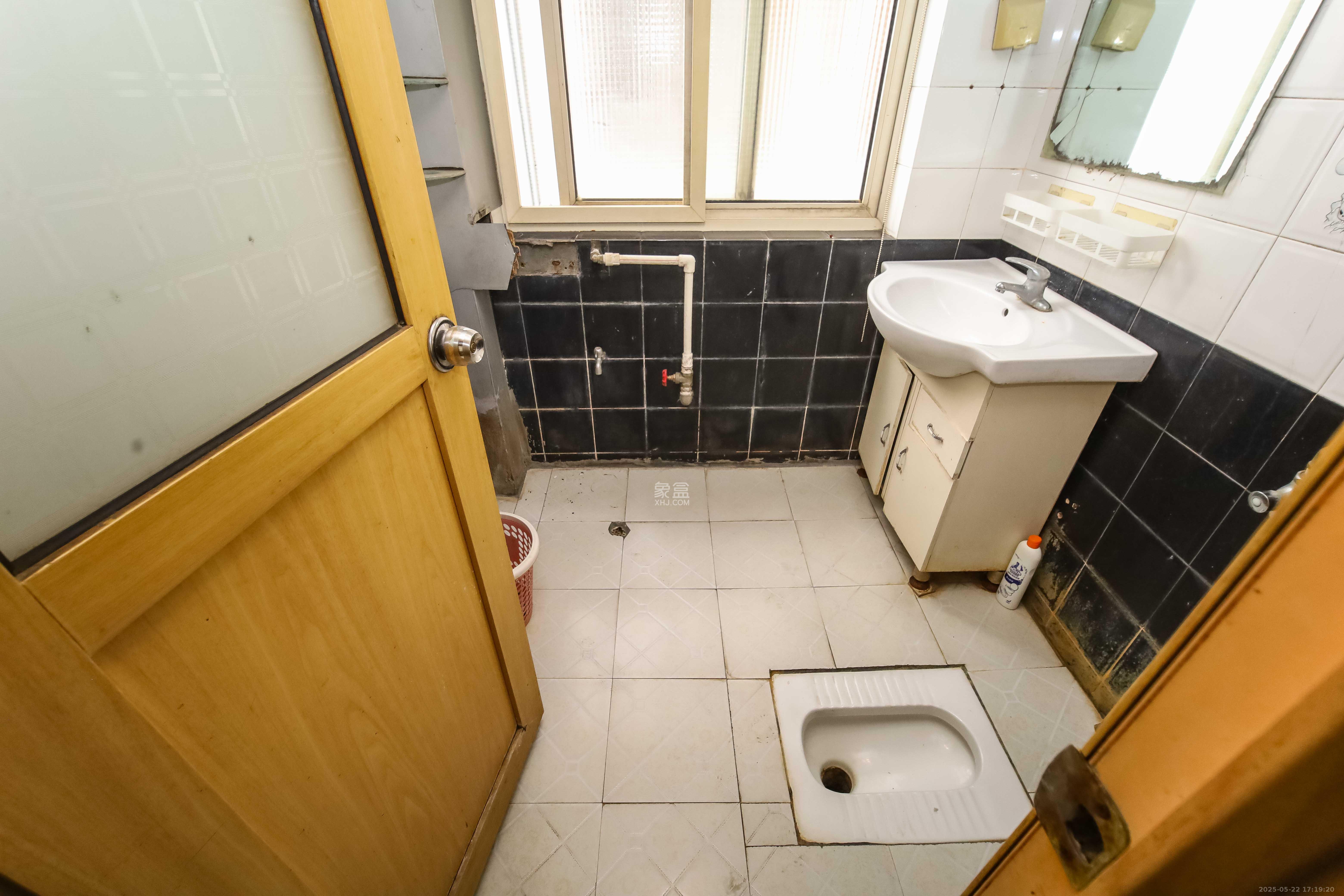 德政园  3室2厅1卫    54.0万 德政园  3室2厅1卫    54.0万卫生间