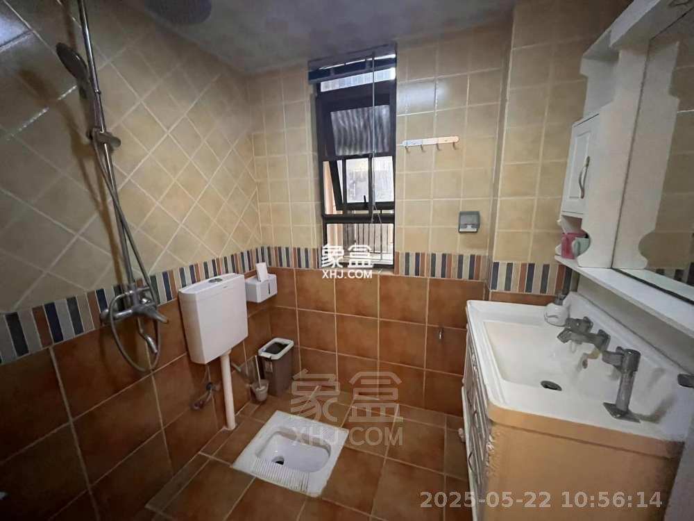 佳兆业金域天下二期  3室2厅1卫    1800.0元/月 佳兆业金域天下二期  3室2厅1卫    1800.0元/月室内图