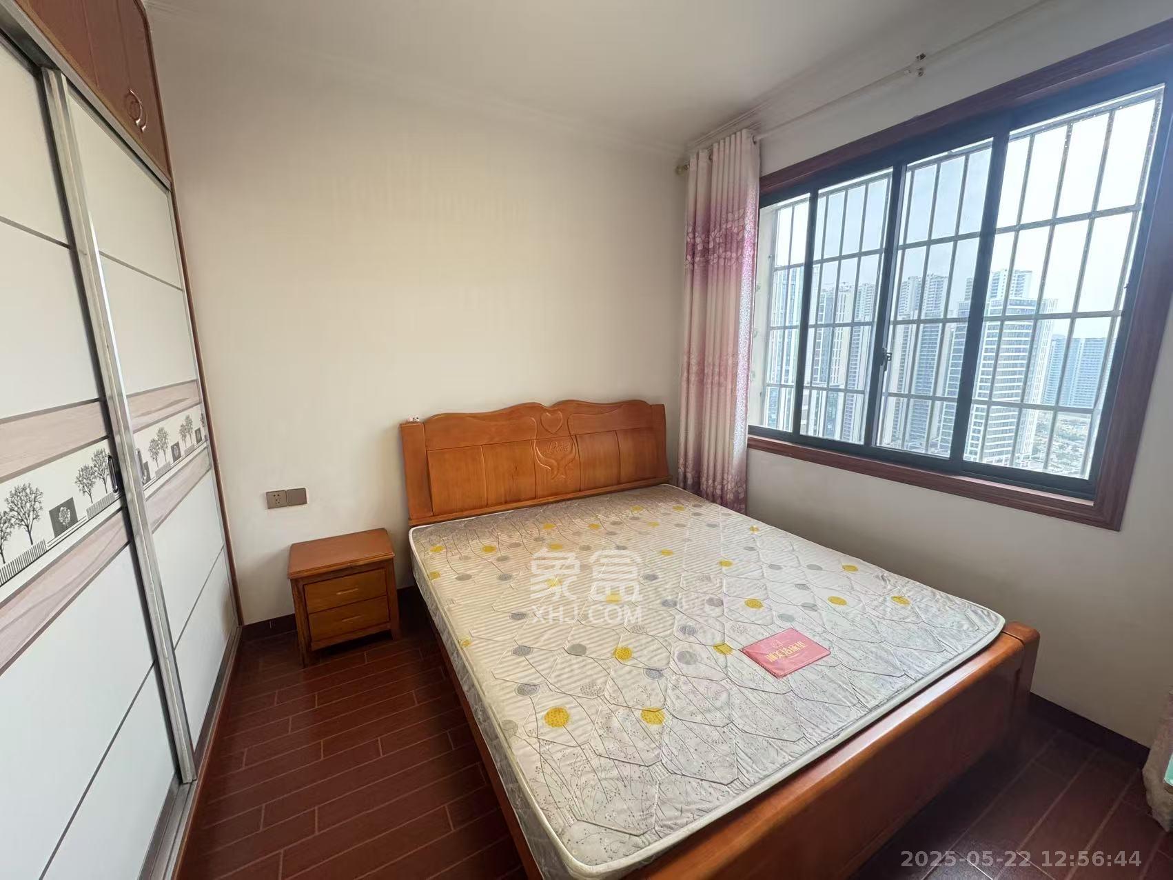 嘉顺苑  1室2厅1卫    2100.0元/月室内图