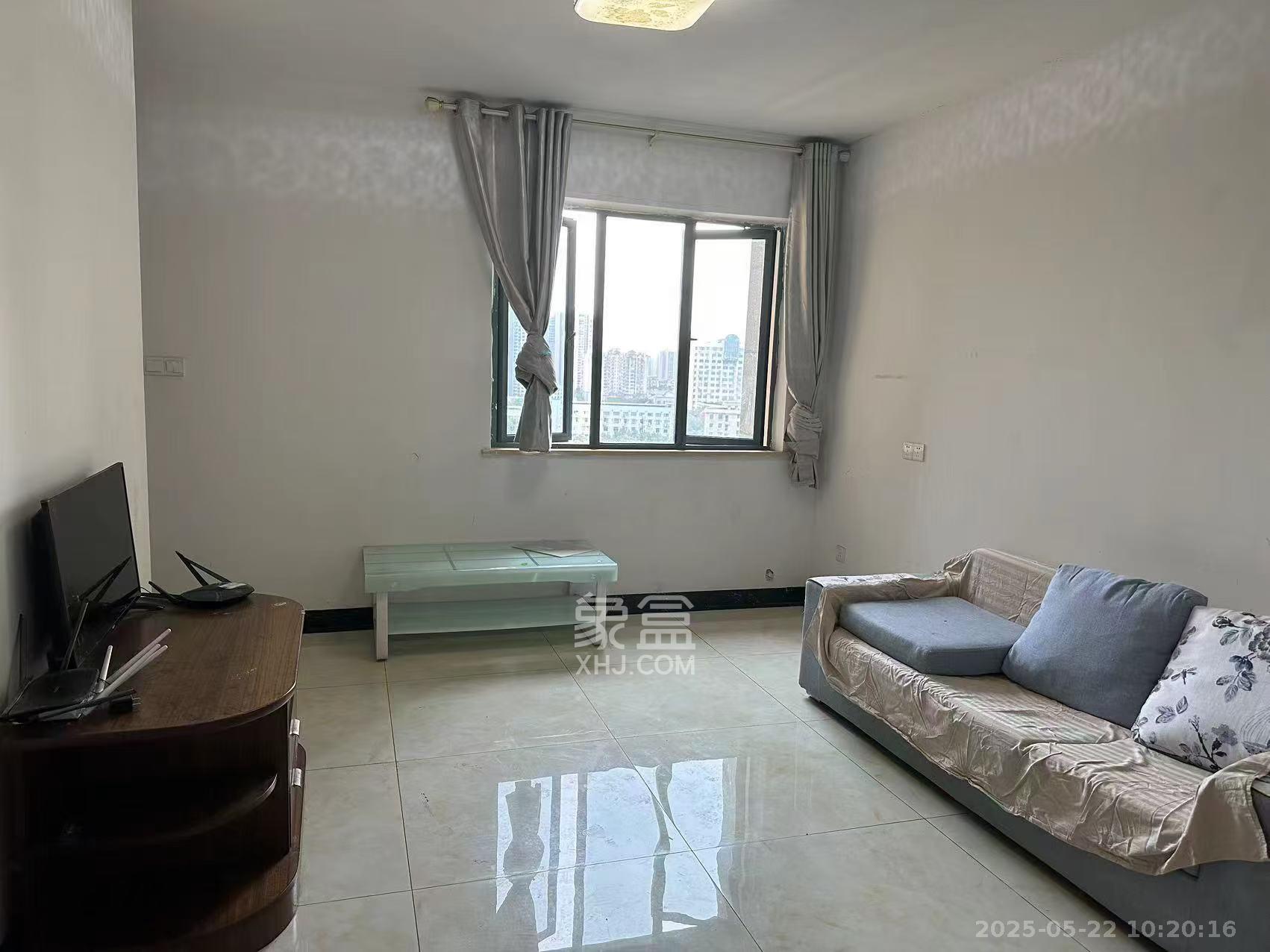 荣盛花语书苑  2室2厅1卫    2000.0元/月 荣盛花语书苑  2室2厅1卫    2000.0元/月室内图