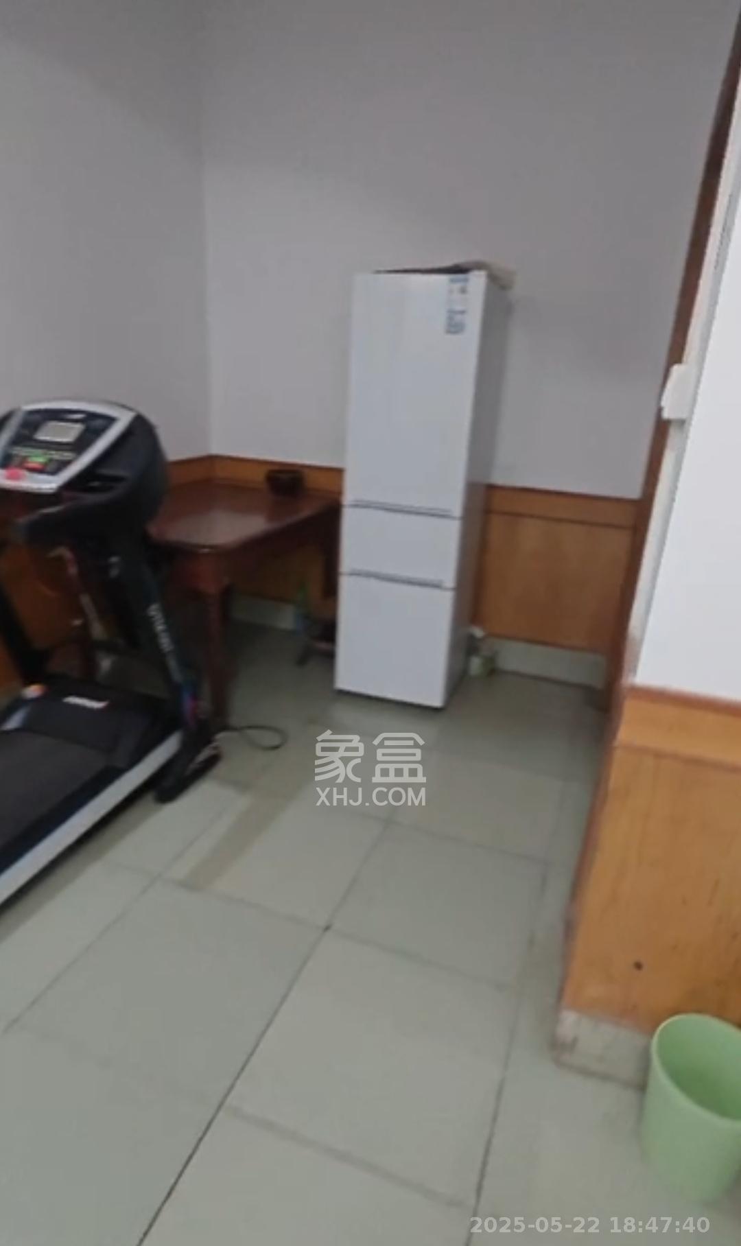 邮电新村  1室2厅1卫   1800.00元/月室内图