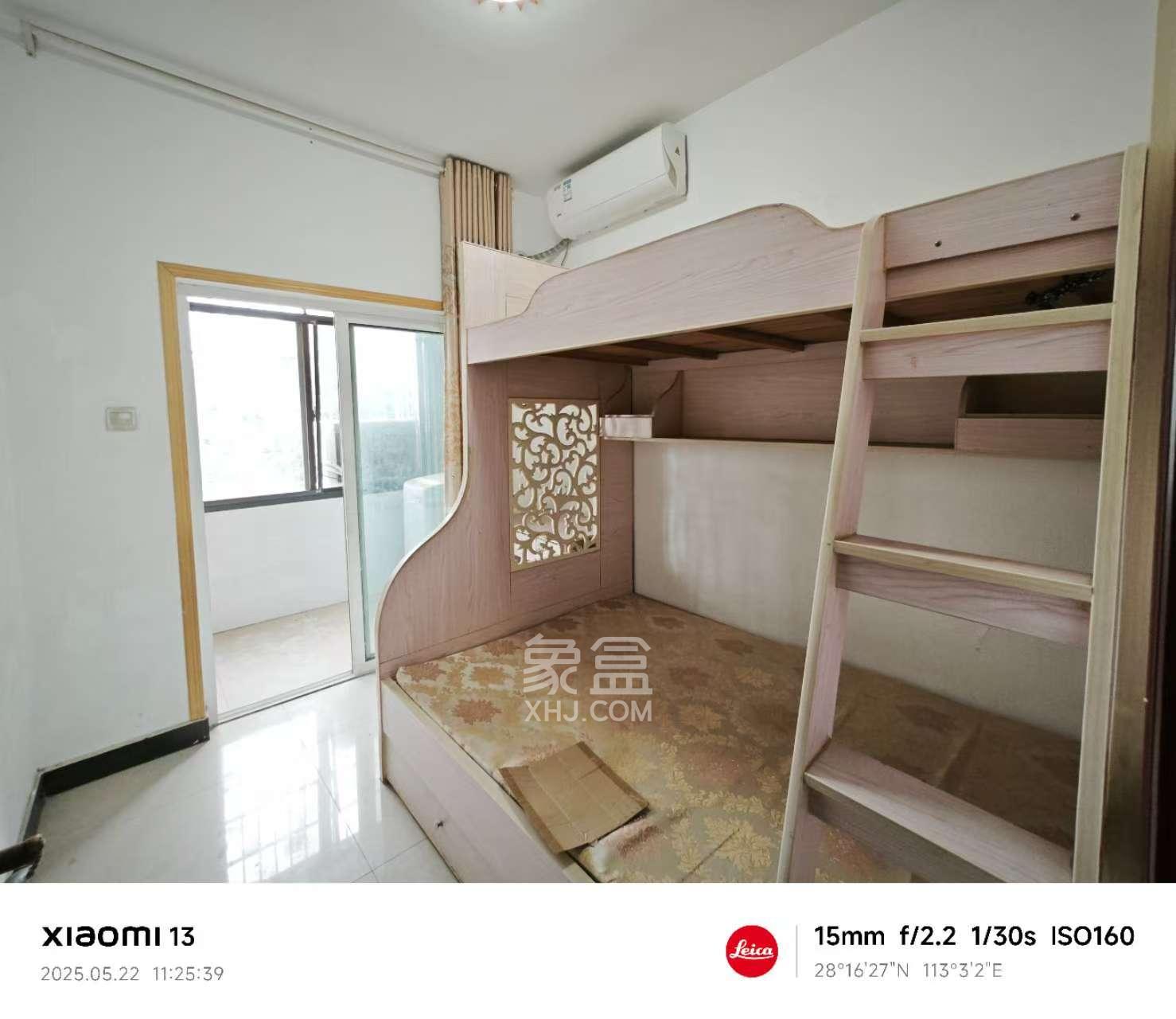 山水湾 2室2厅1卫 1600.0元/月 山水湾 2室2厅1卫 1600.0元/月室内图