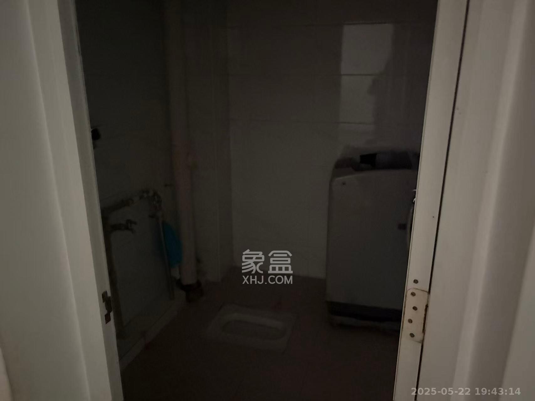 金鹰机电大市场  2室2厅1卫    1200.0元/月 金鹰机电大市场  2室2厅1卫    1200.0元/月室内图