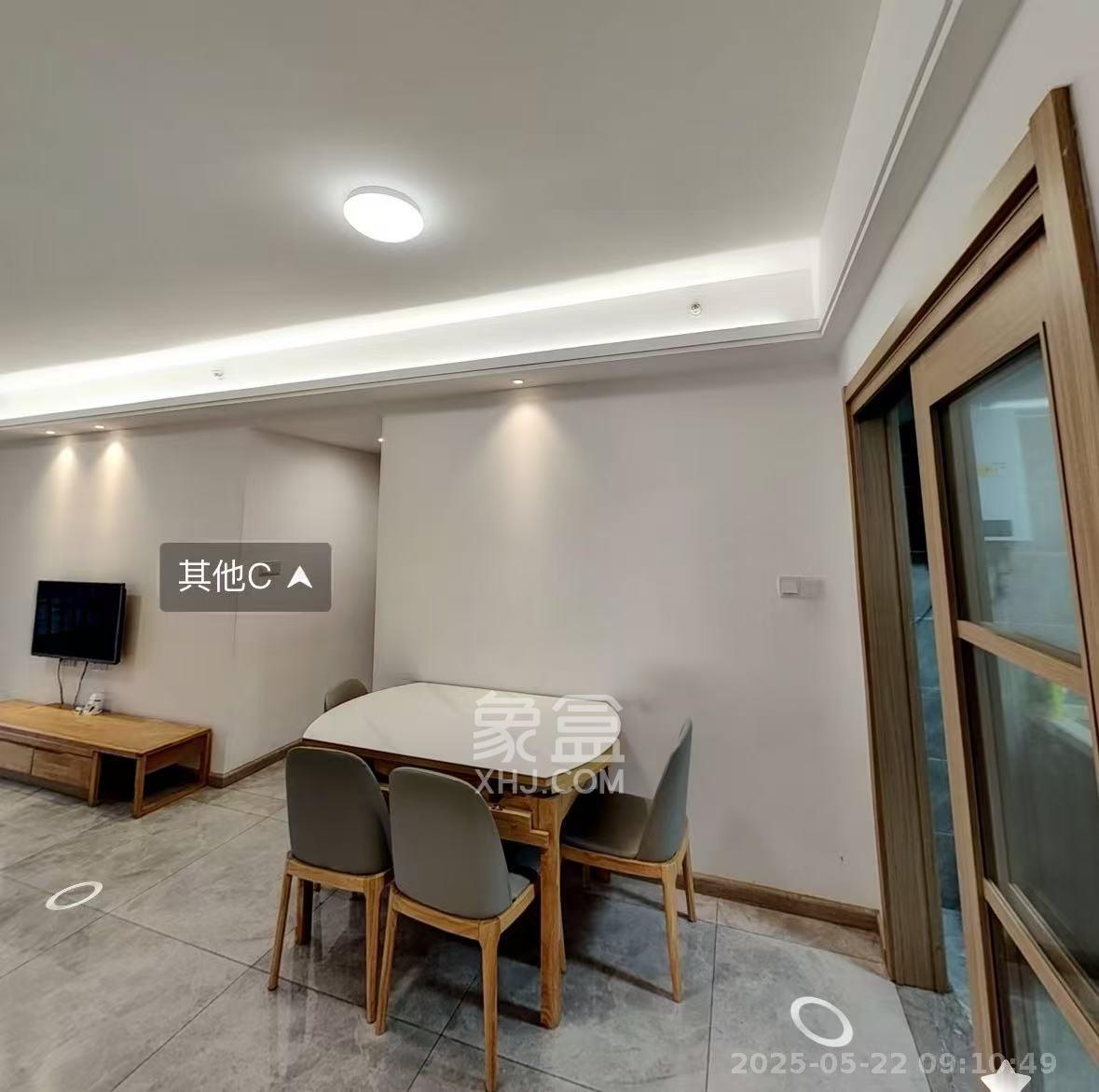 南山梅溪一方  3室2厅2卫   3000.00元/月室内图
