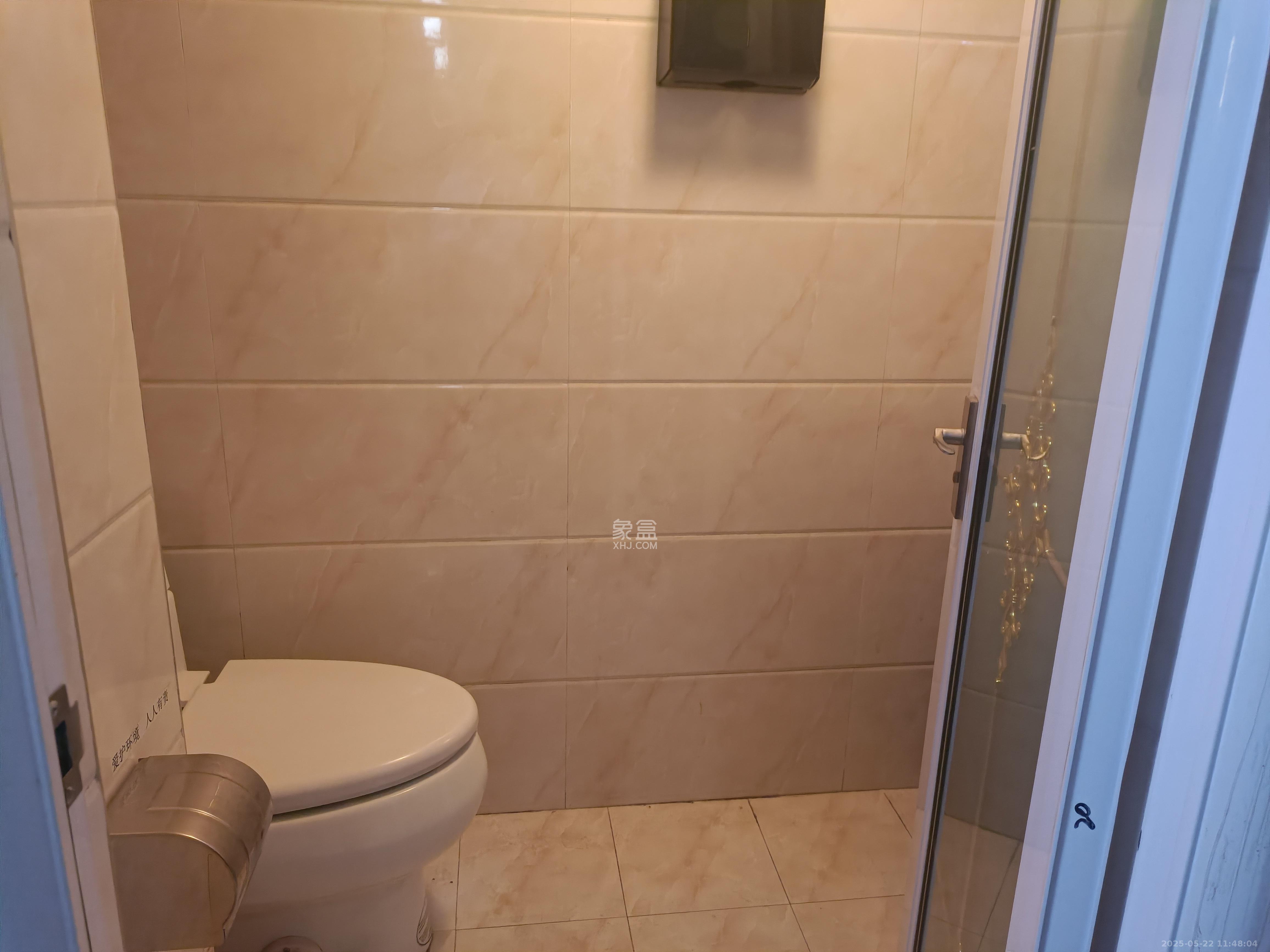 和庄  1室2厅1卫    5000.0元/月 和庄  1室2厅1卫    5000.0元/月室内图