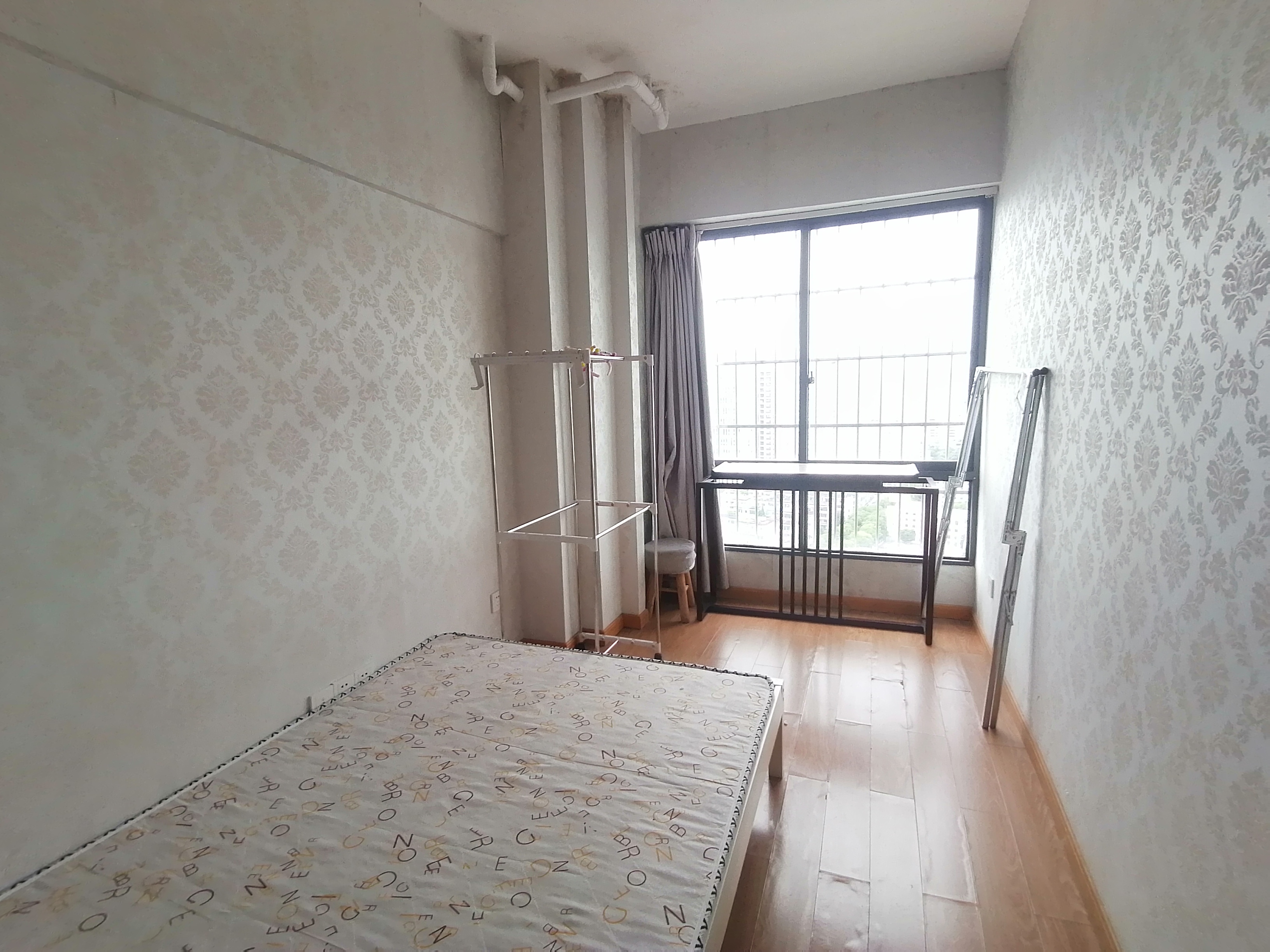 中建国际大厦  2室1厅1卫   1700.00元/月室内图
