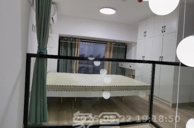 龙湖湘江星座(祺鑫星座公寓)  2室1厅1卫    2100.0元/月 龙湖湘江星座(祺鑫星座公寓)  2室1厅1卫    2100.0元/月室内图