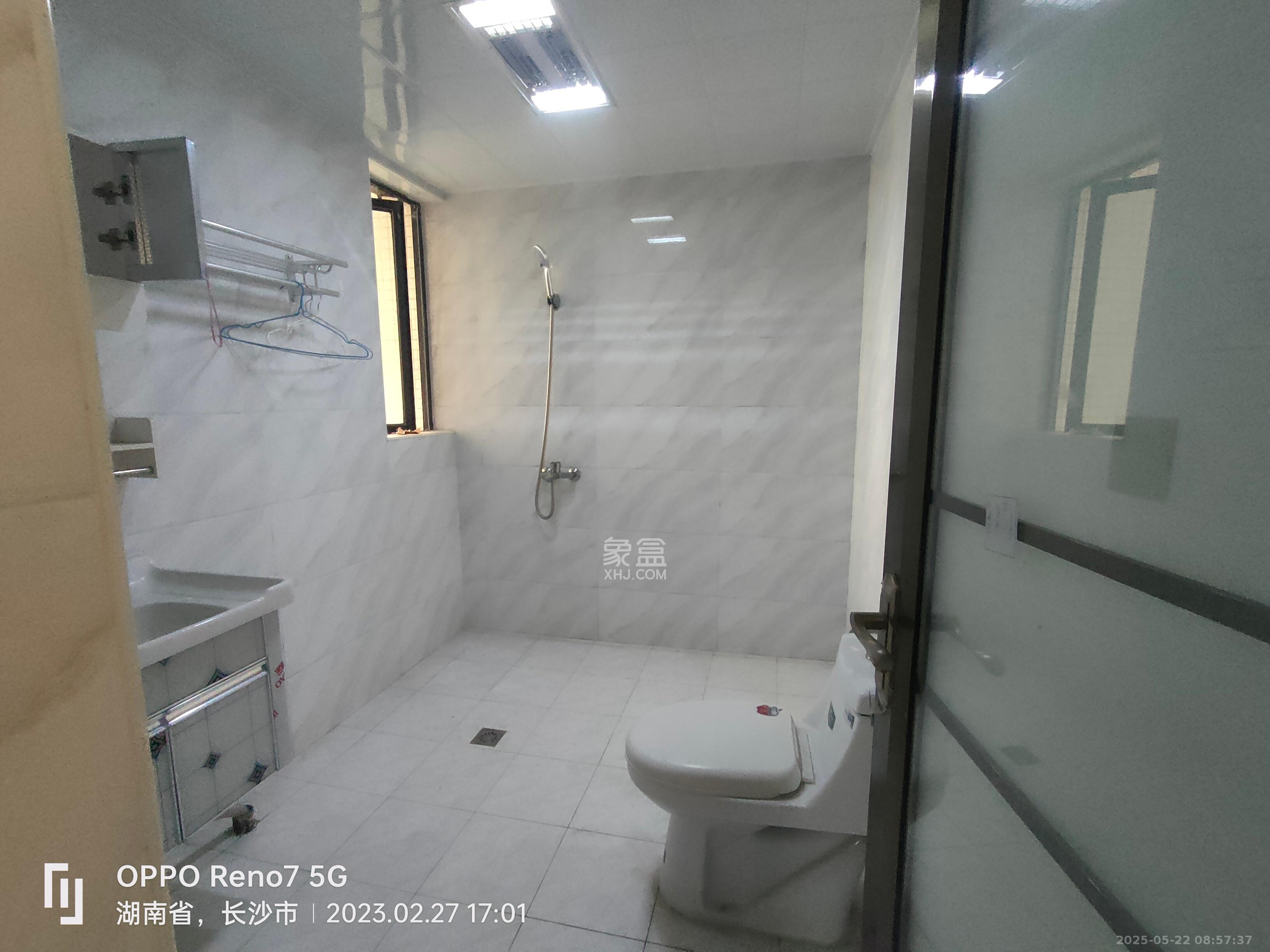 鹏基诺亚山林 3室2厅1卫 2200.0元/月 鹏基诺亚山林 3室2厅1卫 2200.0元/月室内图