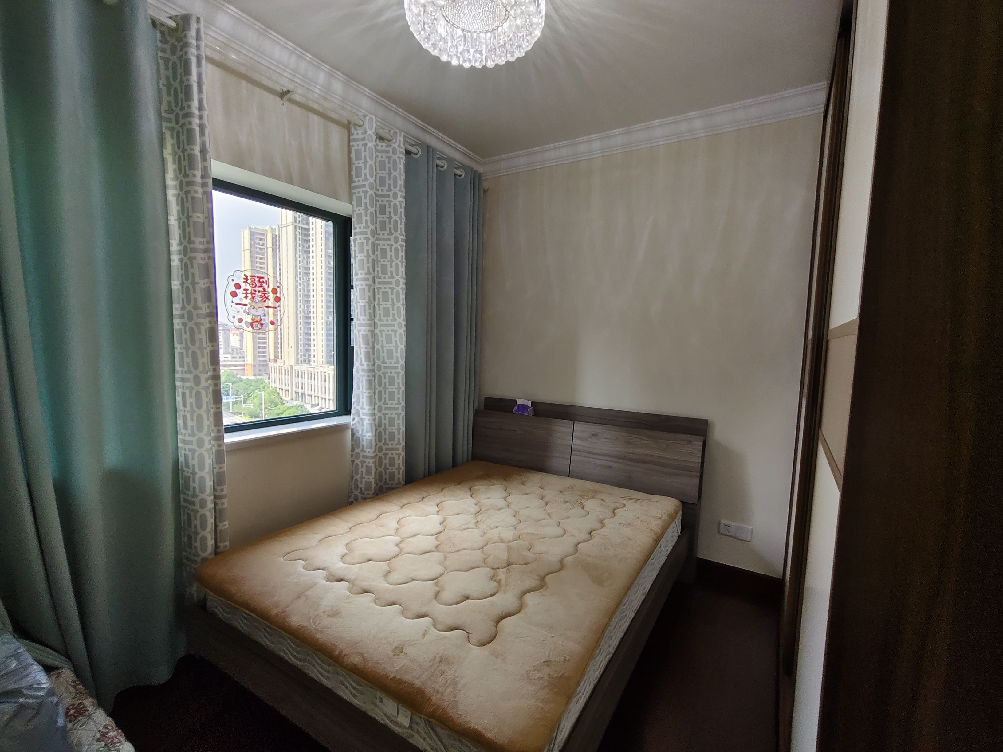 恒大绿洲 3室2厅2卫 1800.0元/月 恒大绿洲 3室2厅2卫 1800.0元/月室内图